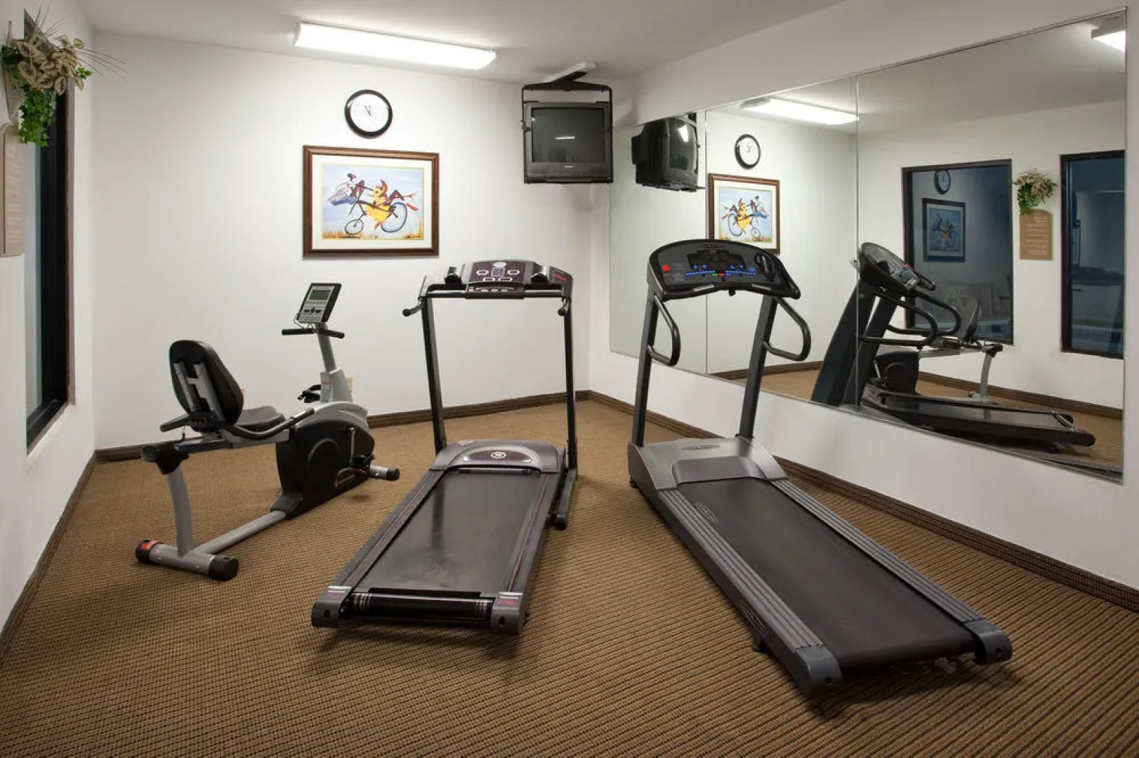 Holiday Inn Express Hotel & Suites CIRCLEVILLE