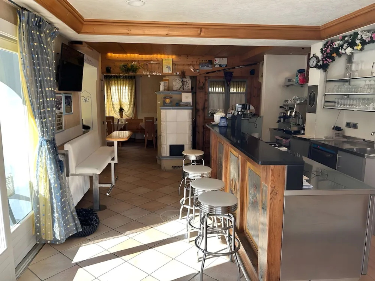 Meublè Bar Giustina