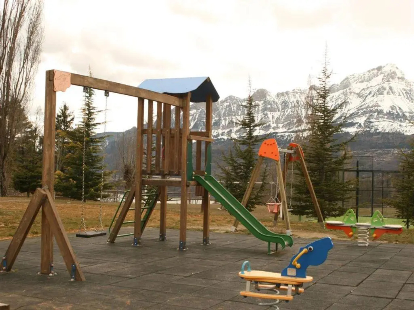 Apartamento Vistas Peña Telera con WIFI 600Mb