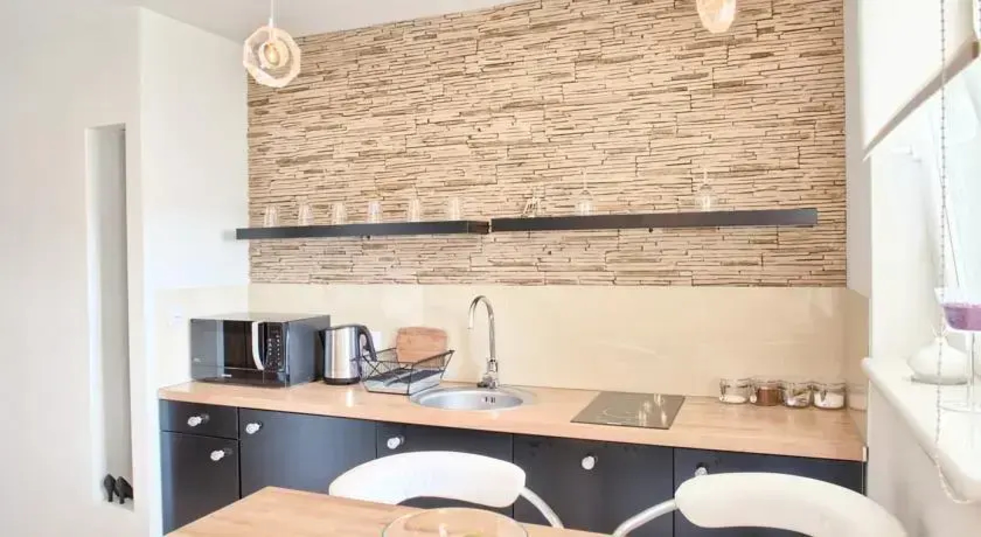 Friendly Inn Apartments