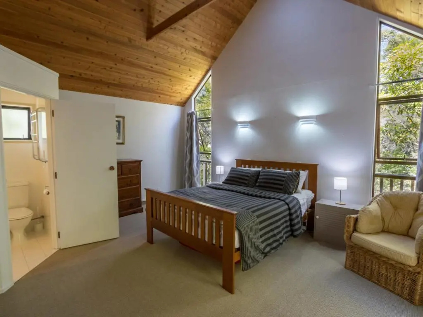 Kanuka House - Kaiteriteri Holiday Home