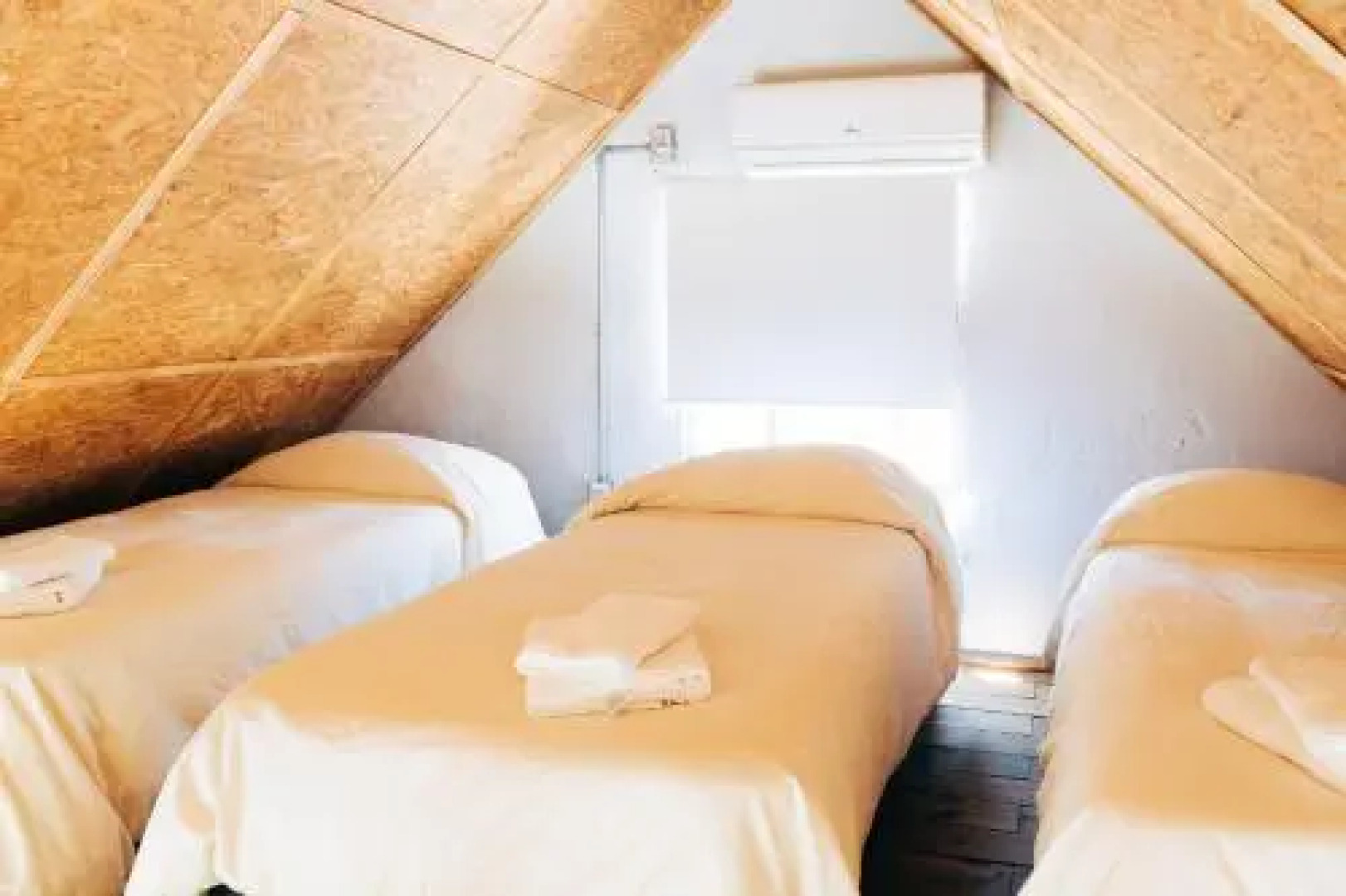 Kanaloah Lodge & Cabins