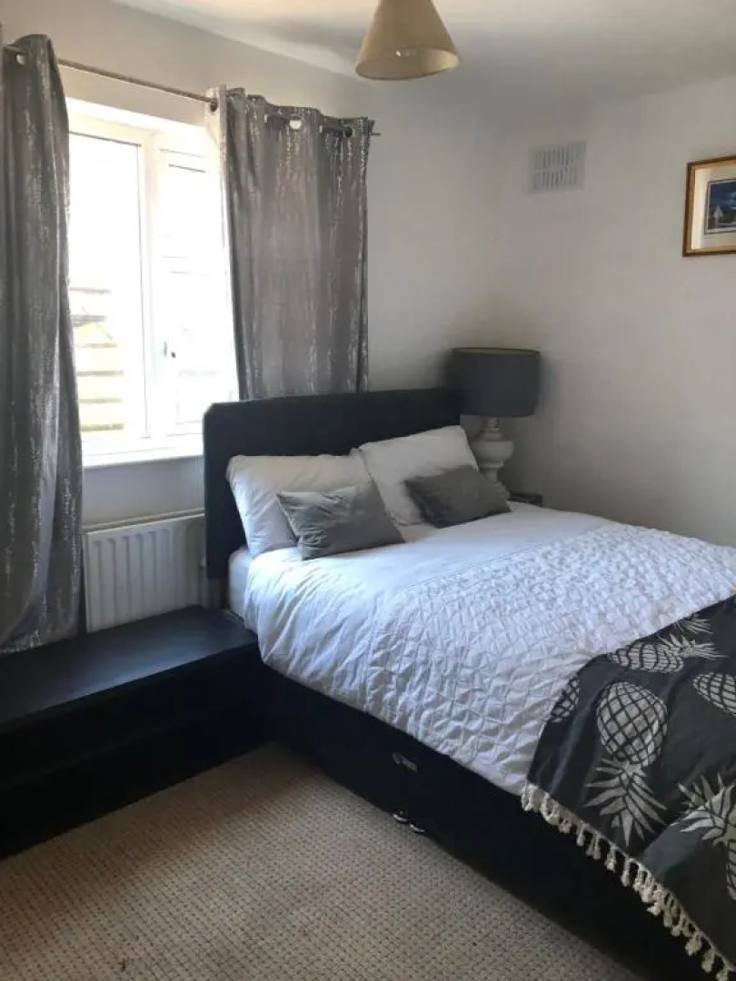 private room to rent