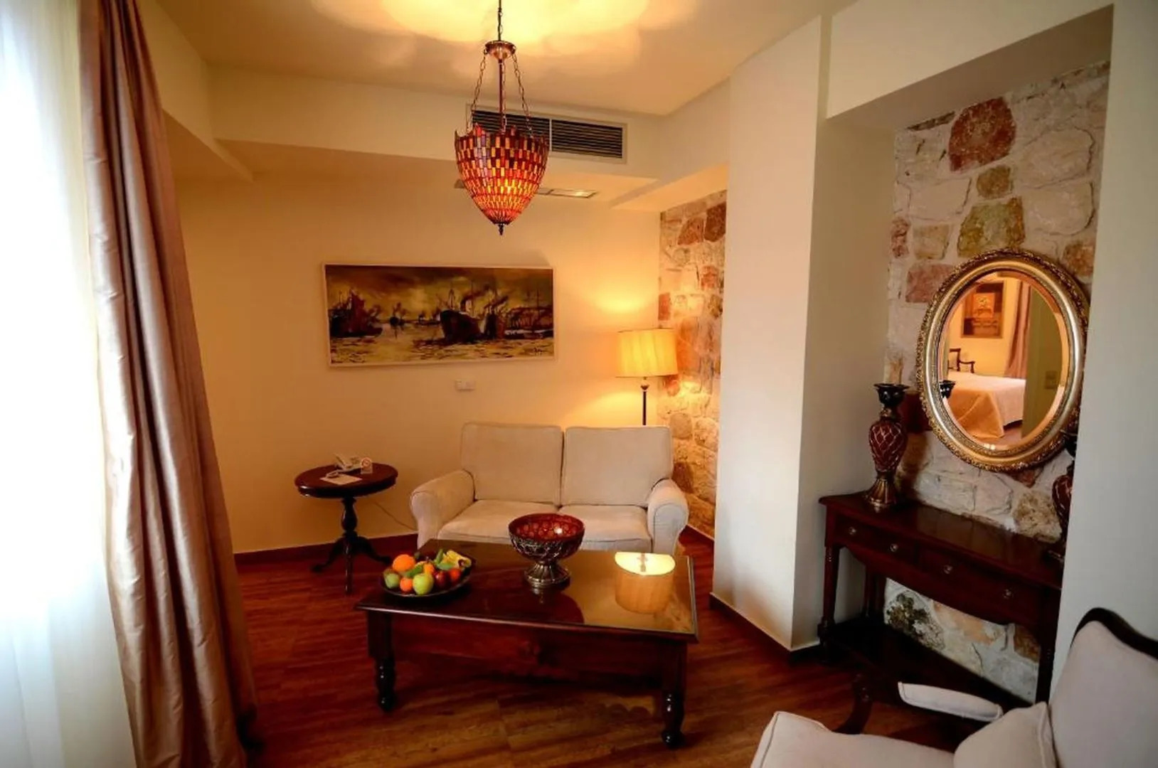 Korina Gallery Hotel