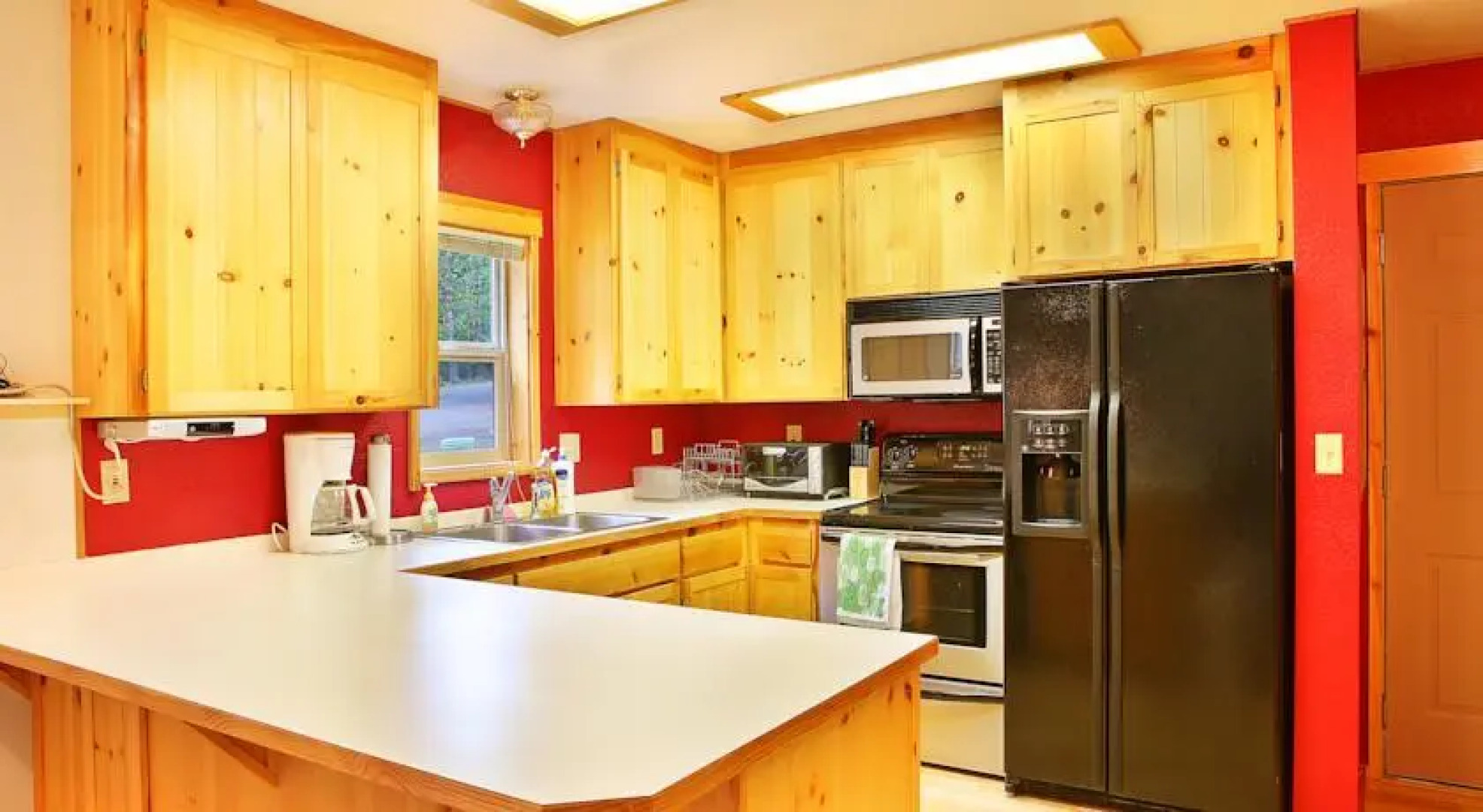 Alpine Adventure Lodge