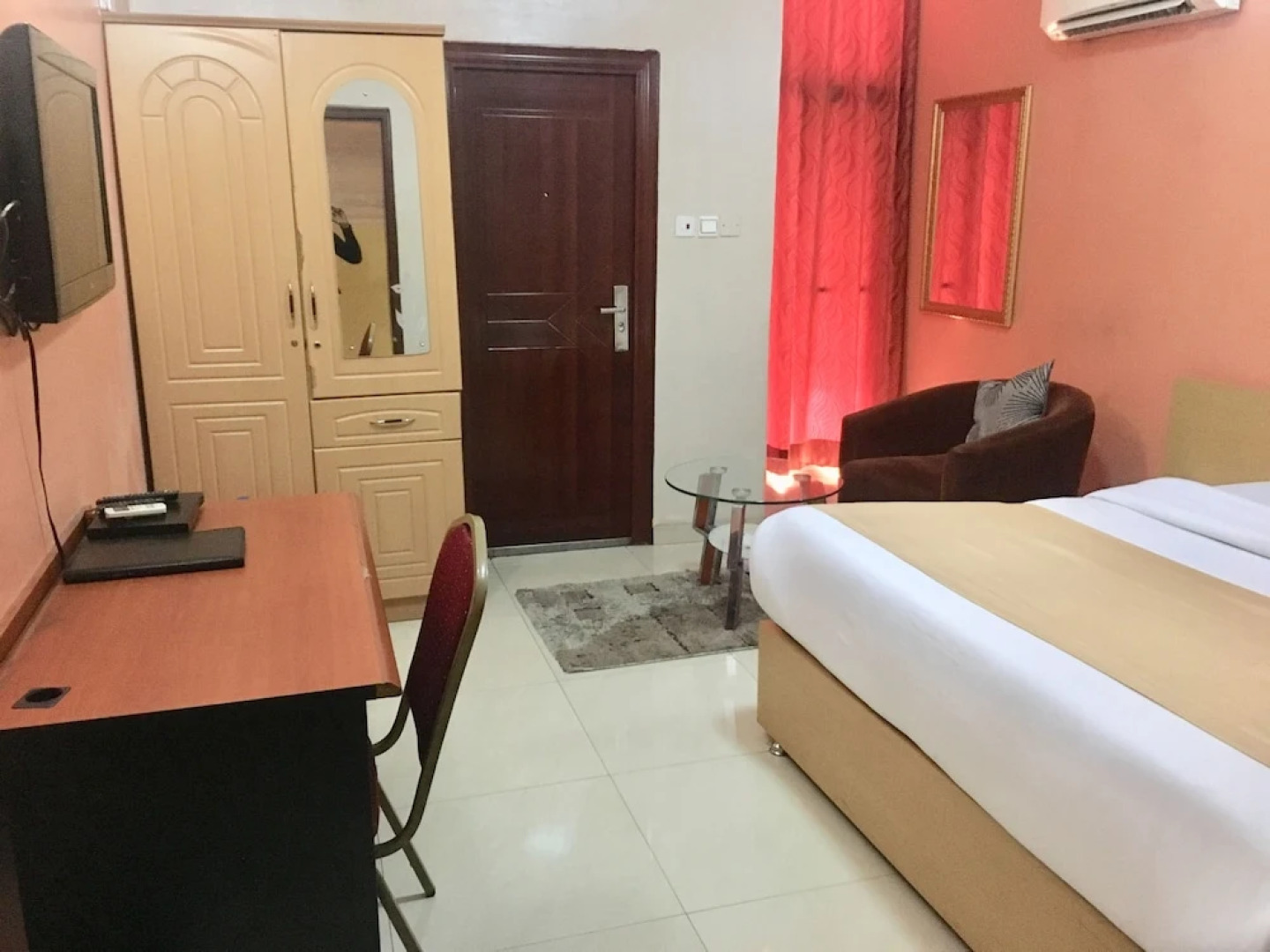 Solab Hotels And Suites