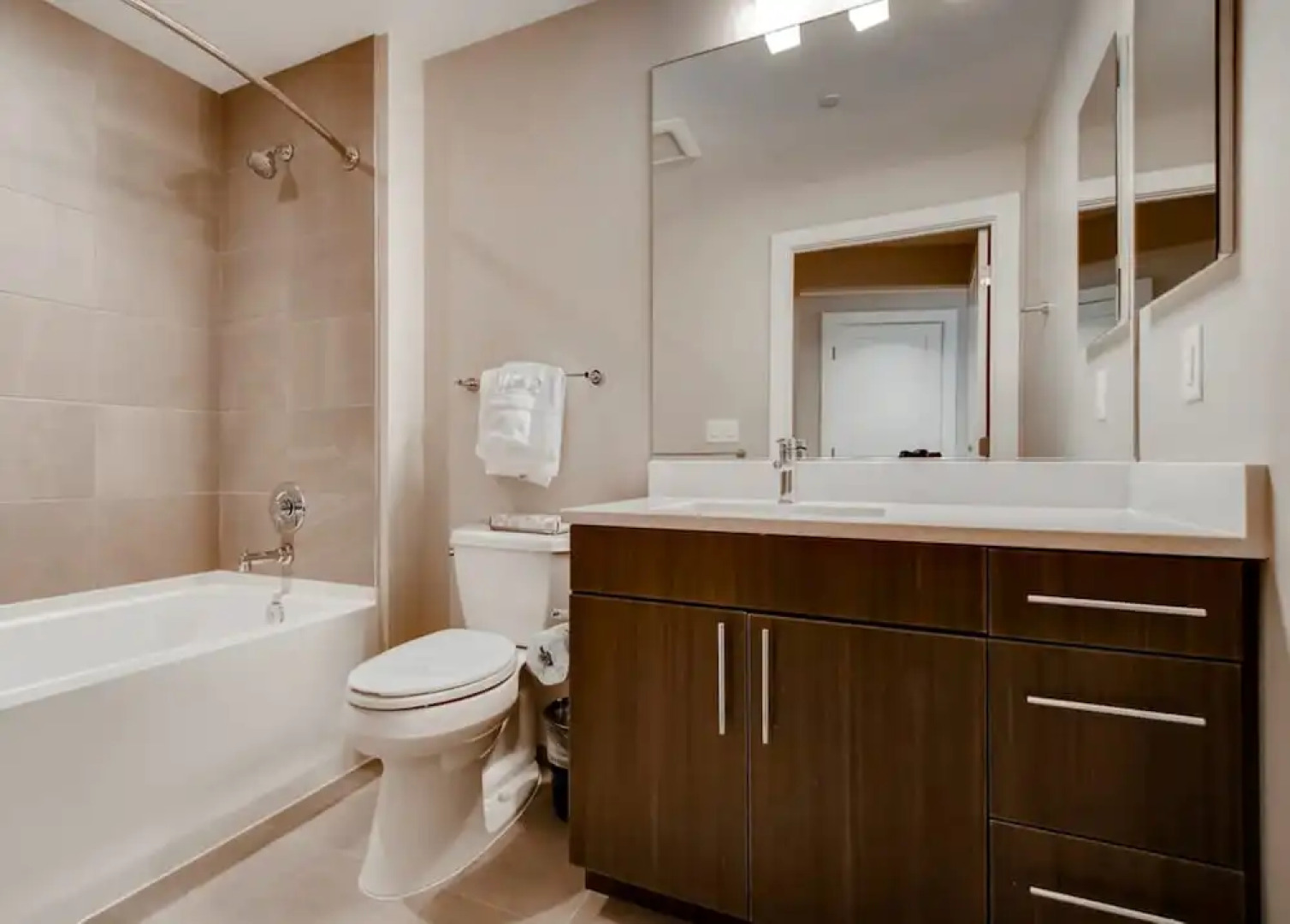 Global Luxury Suites near San Ramon Valley