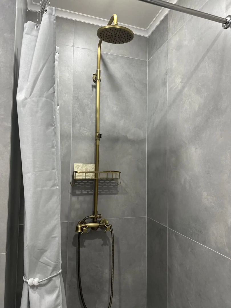 Первомайский