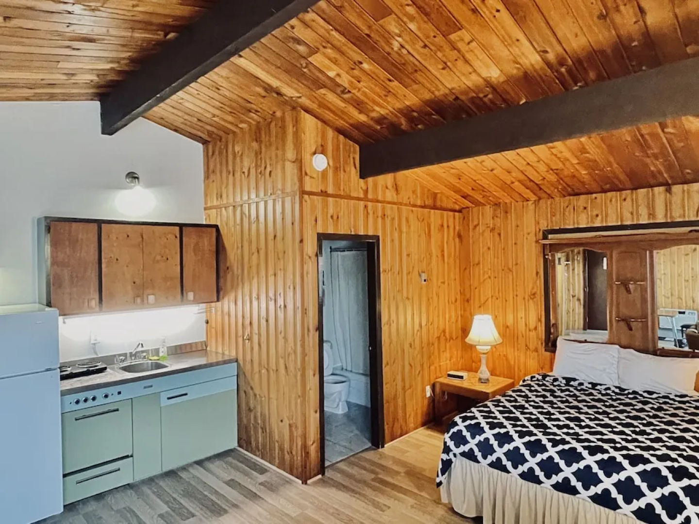 Pembina River Inn
