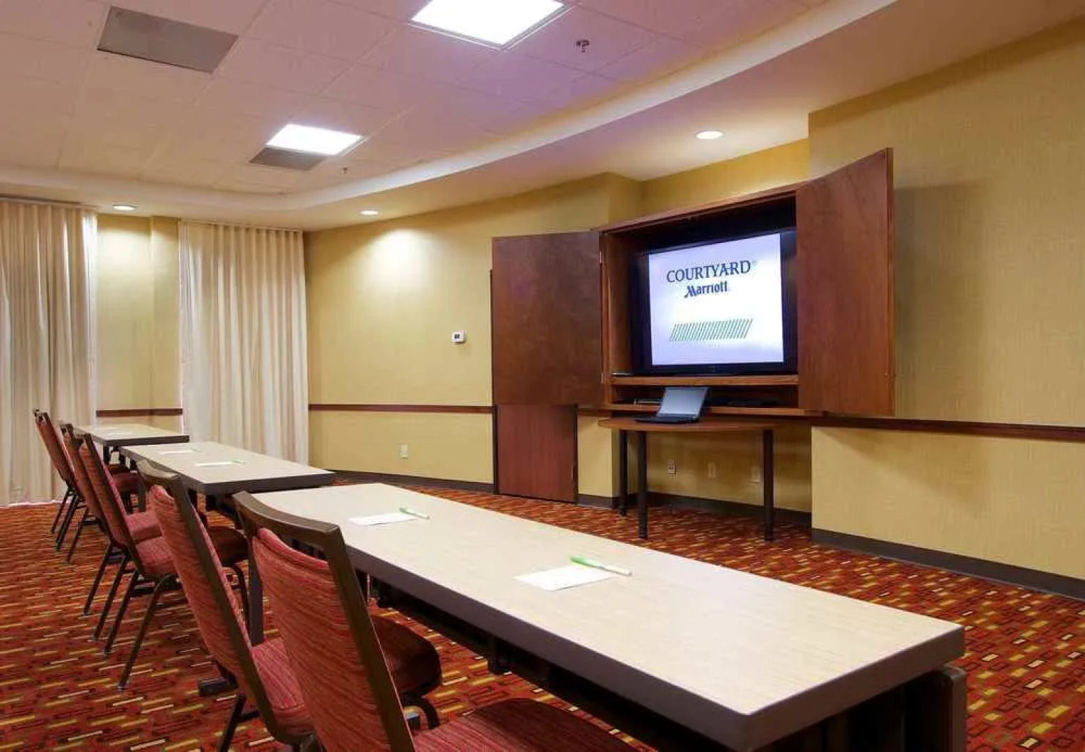 Courtyard Blacksburg