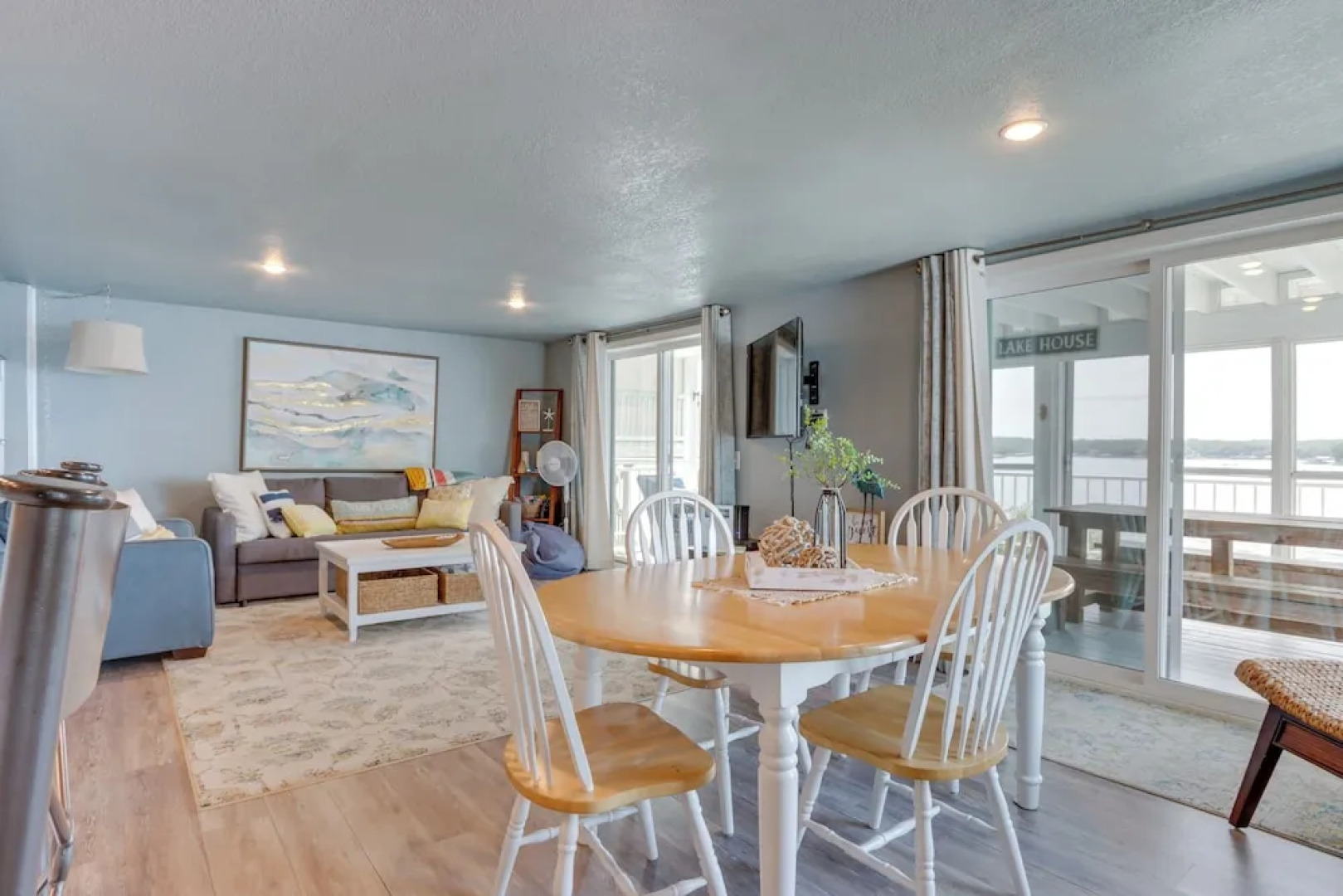 'cliff View Haven' Rocky Mount Gem w/ Deck!