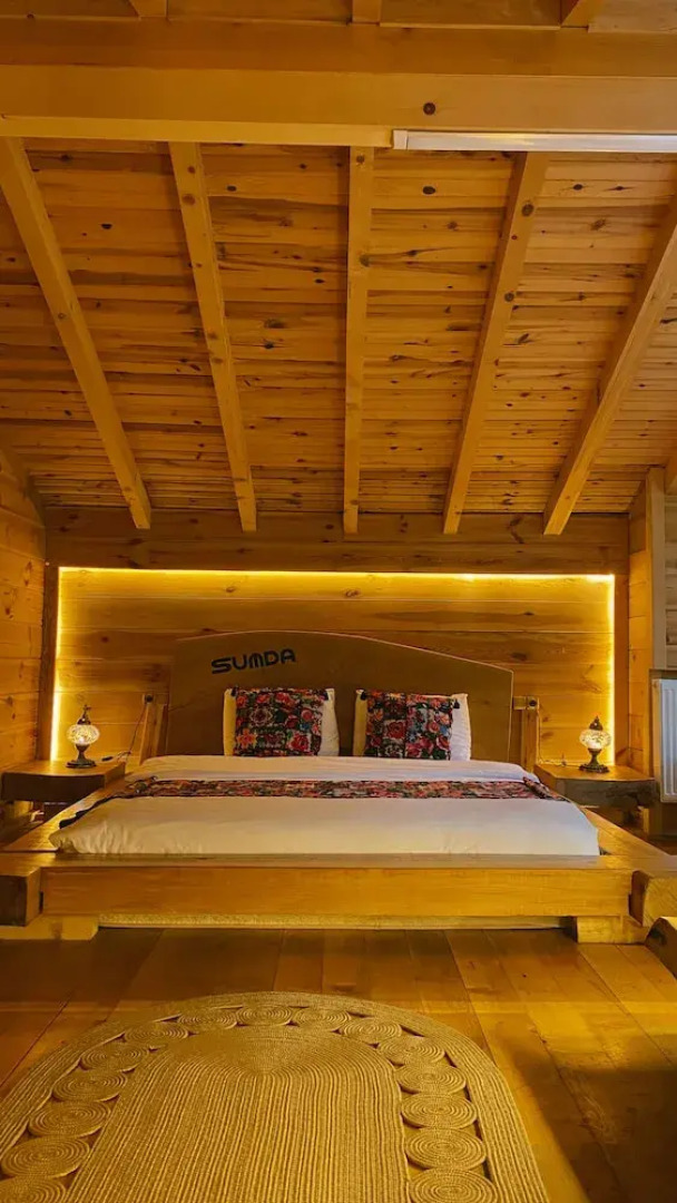 Sumda Dağ Evleri