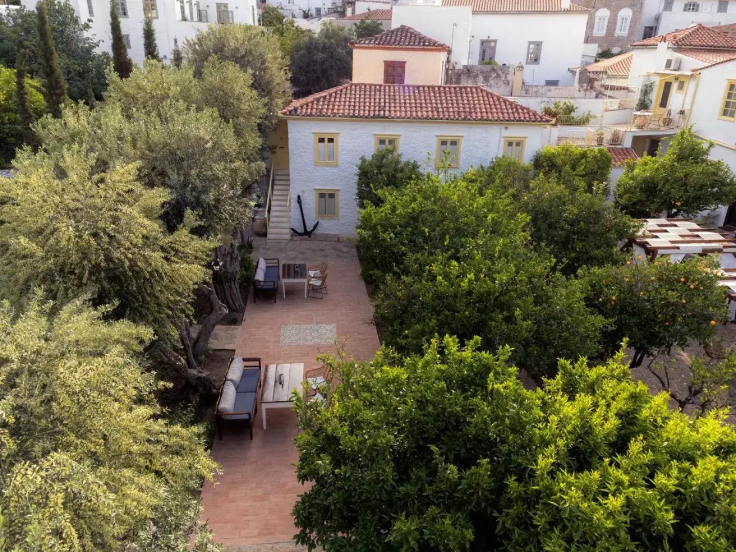 Rafalias Mansion