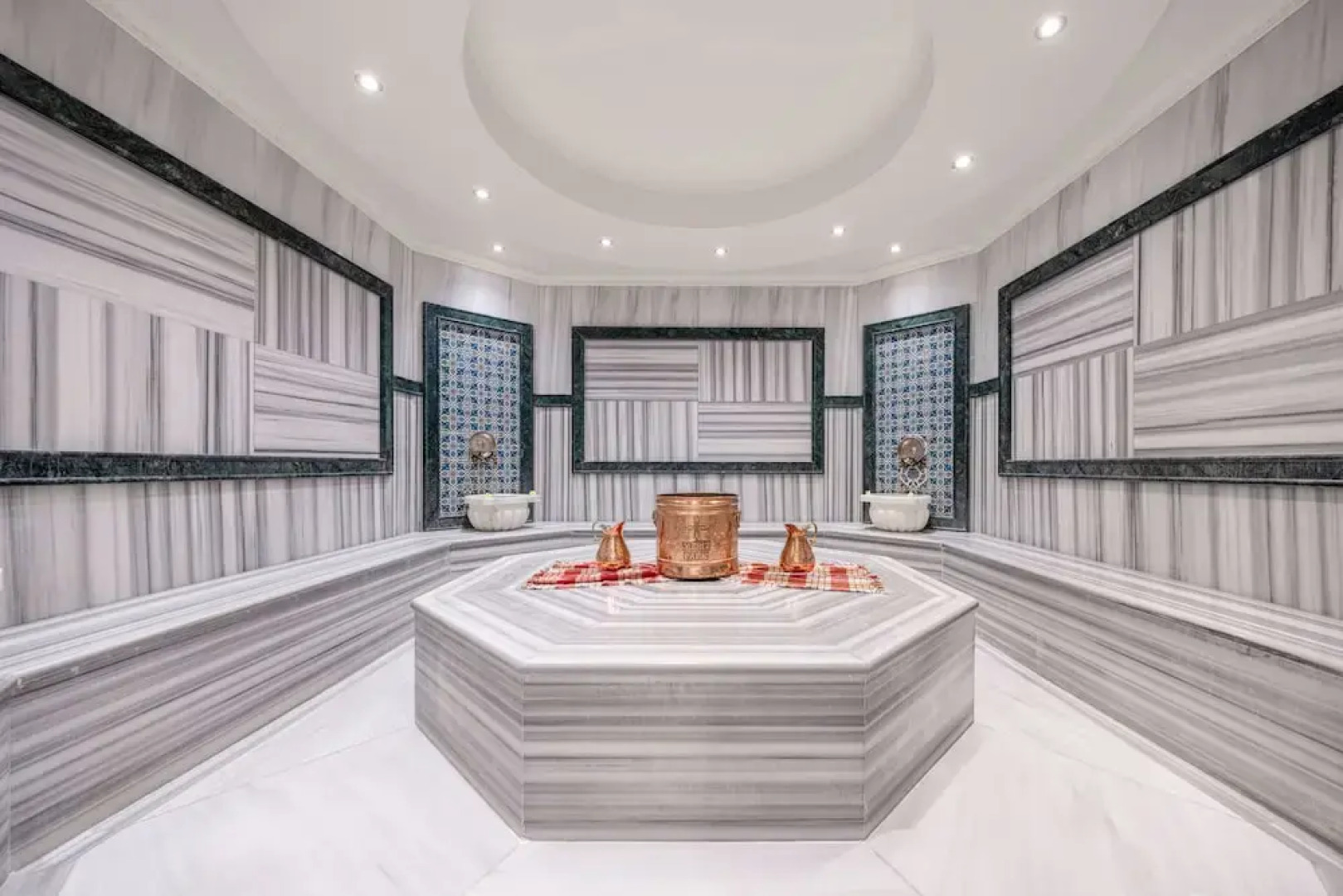 Merit Park Hotel Casino & SPA