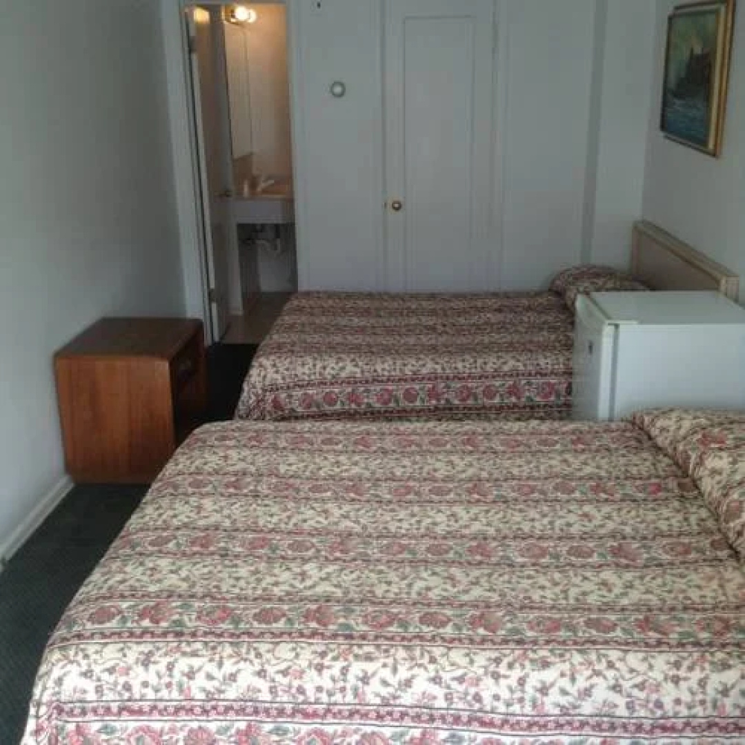 Royal Motel