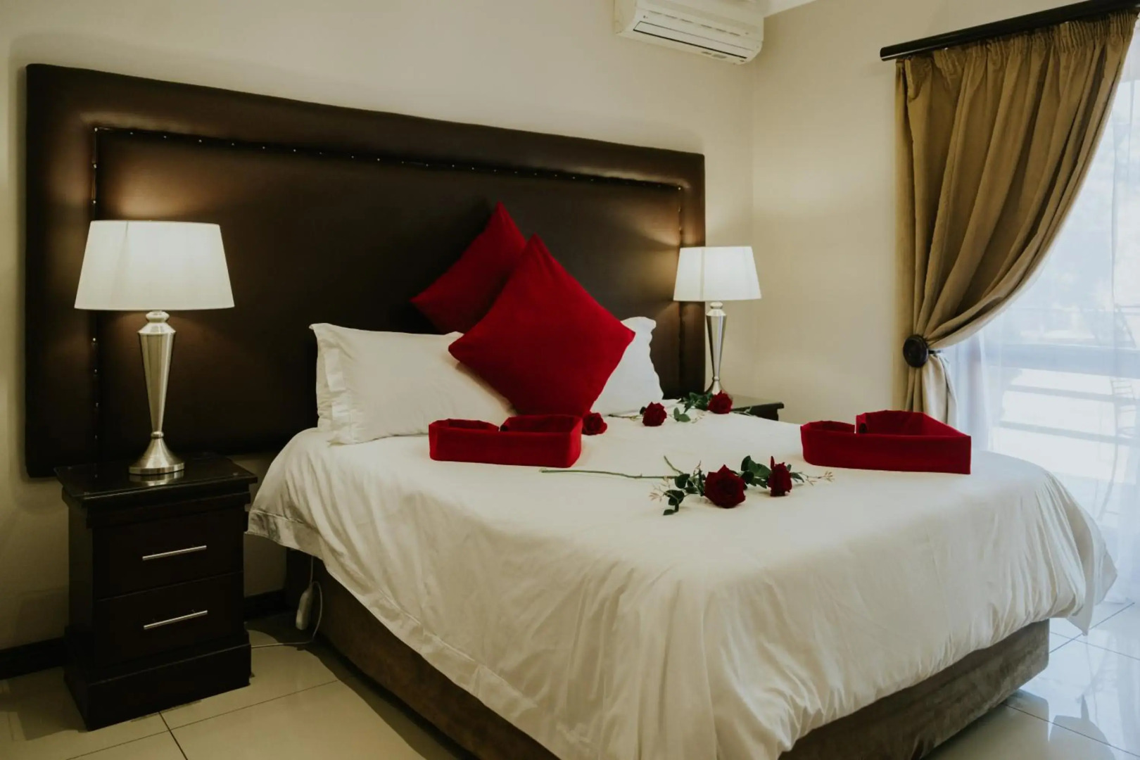 Le Grand Chateau Hotel