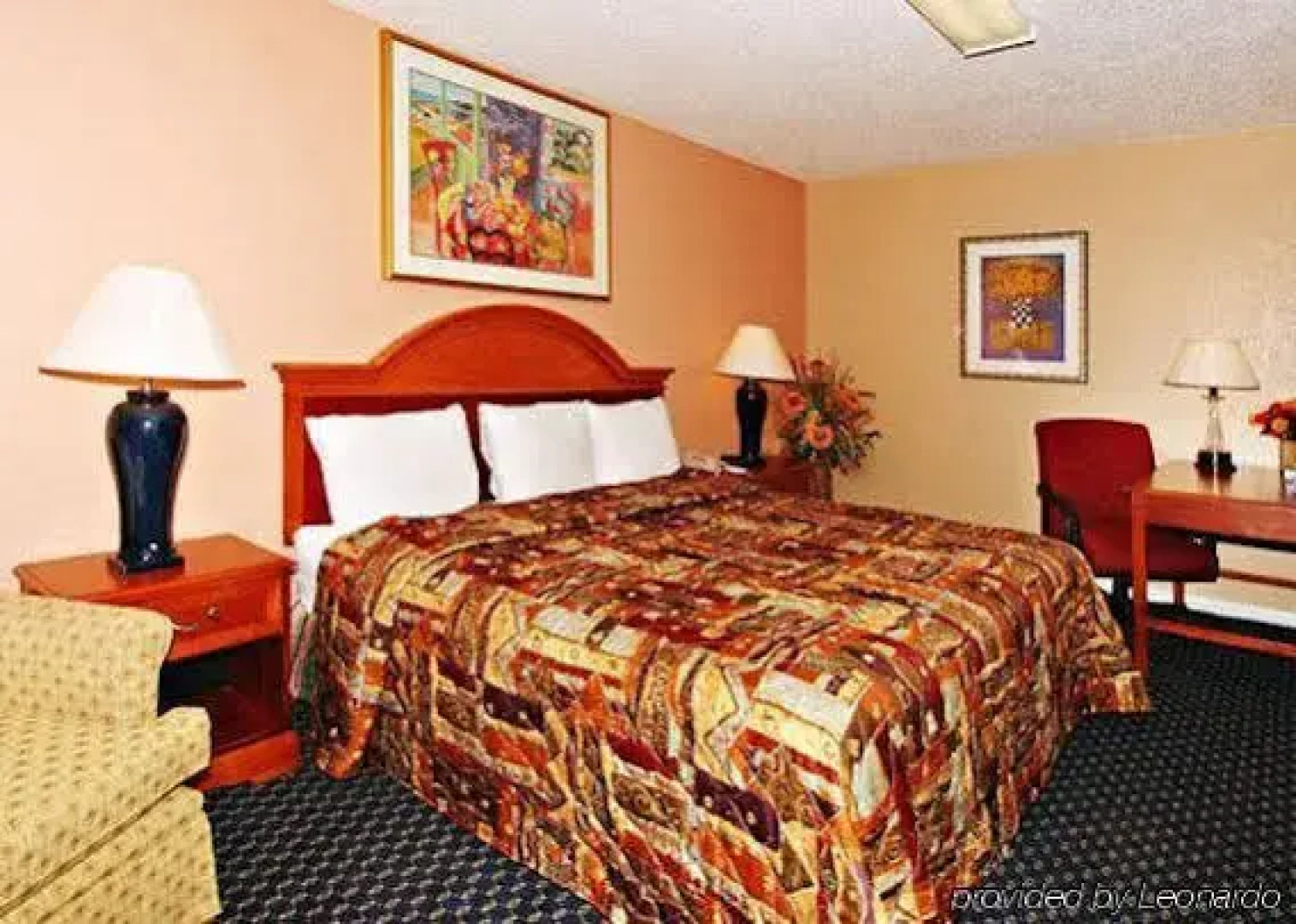 Rodeway Inn & Suites