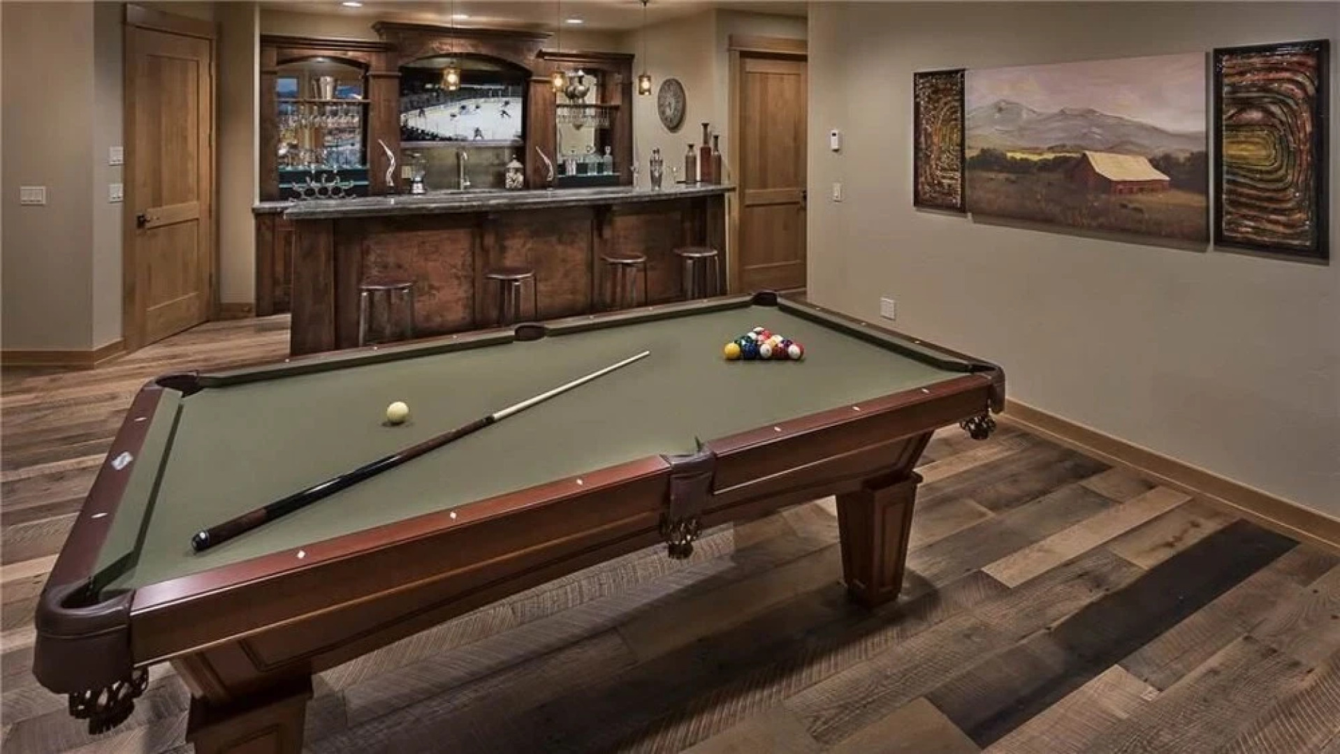 Falconhead Lodge South 5 BedroomHoliday home By Moving Mountains