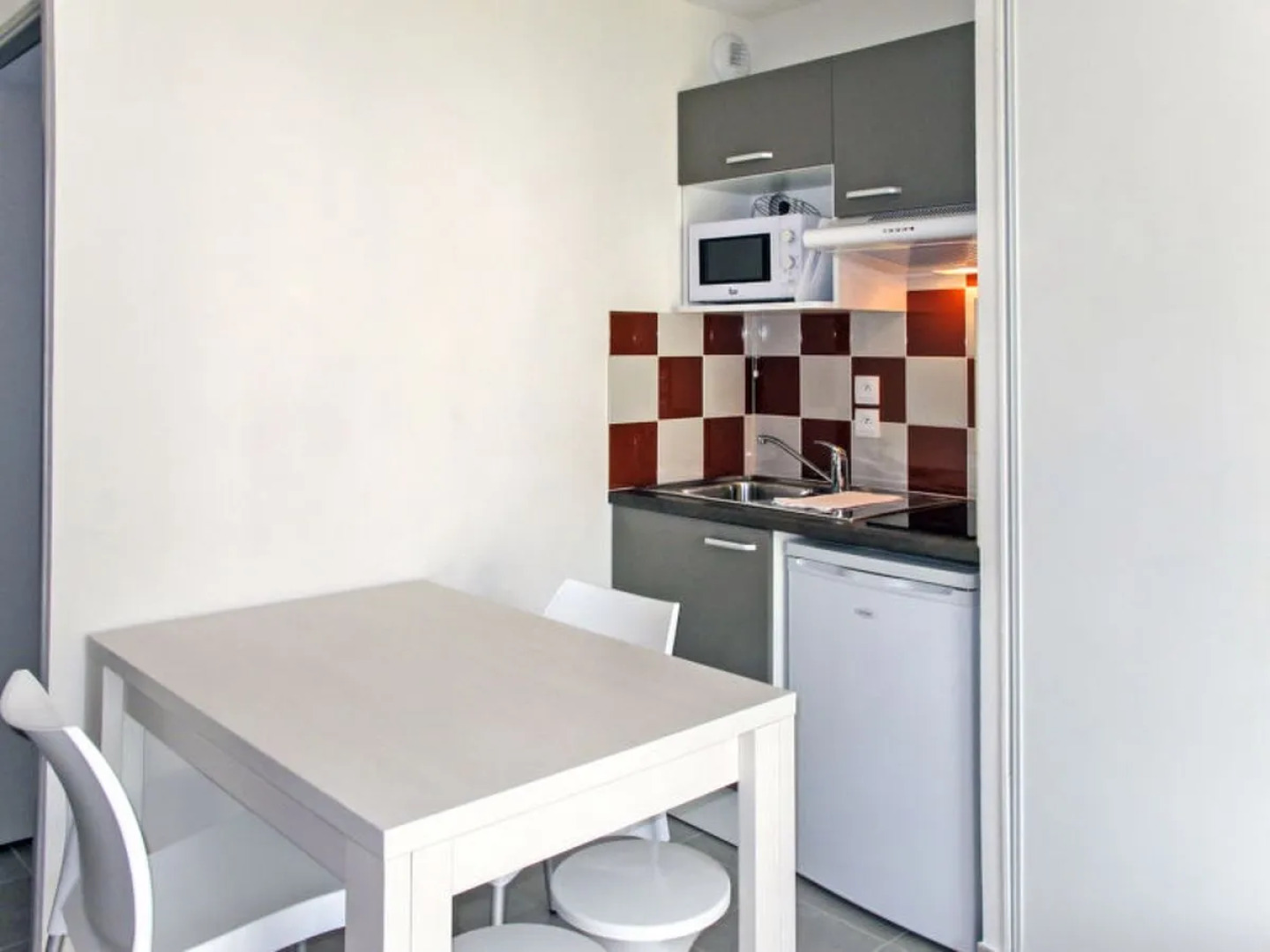 Le Domaine de la Corniche (ABV103)