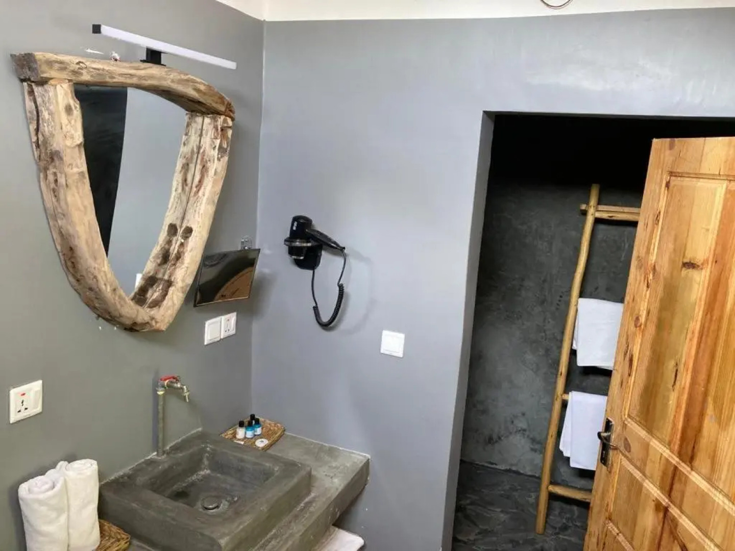 Nest Style Beach Hotel Zanzibar