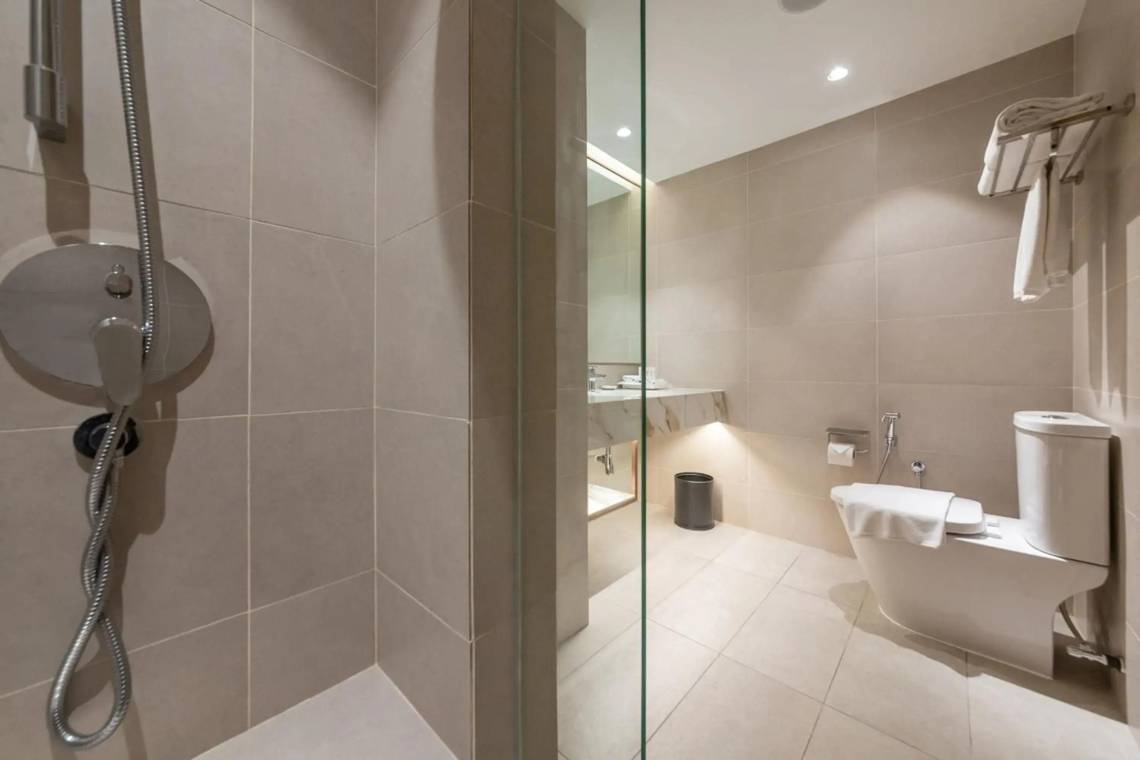 Glenmarie Hotel & Golf Resort