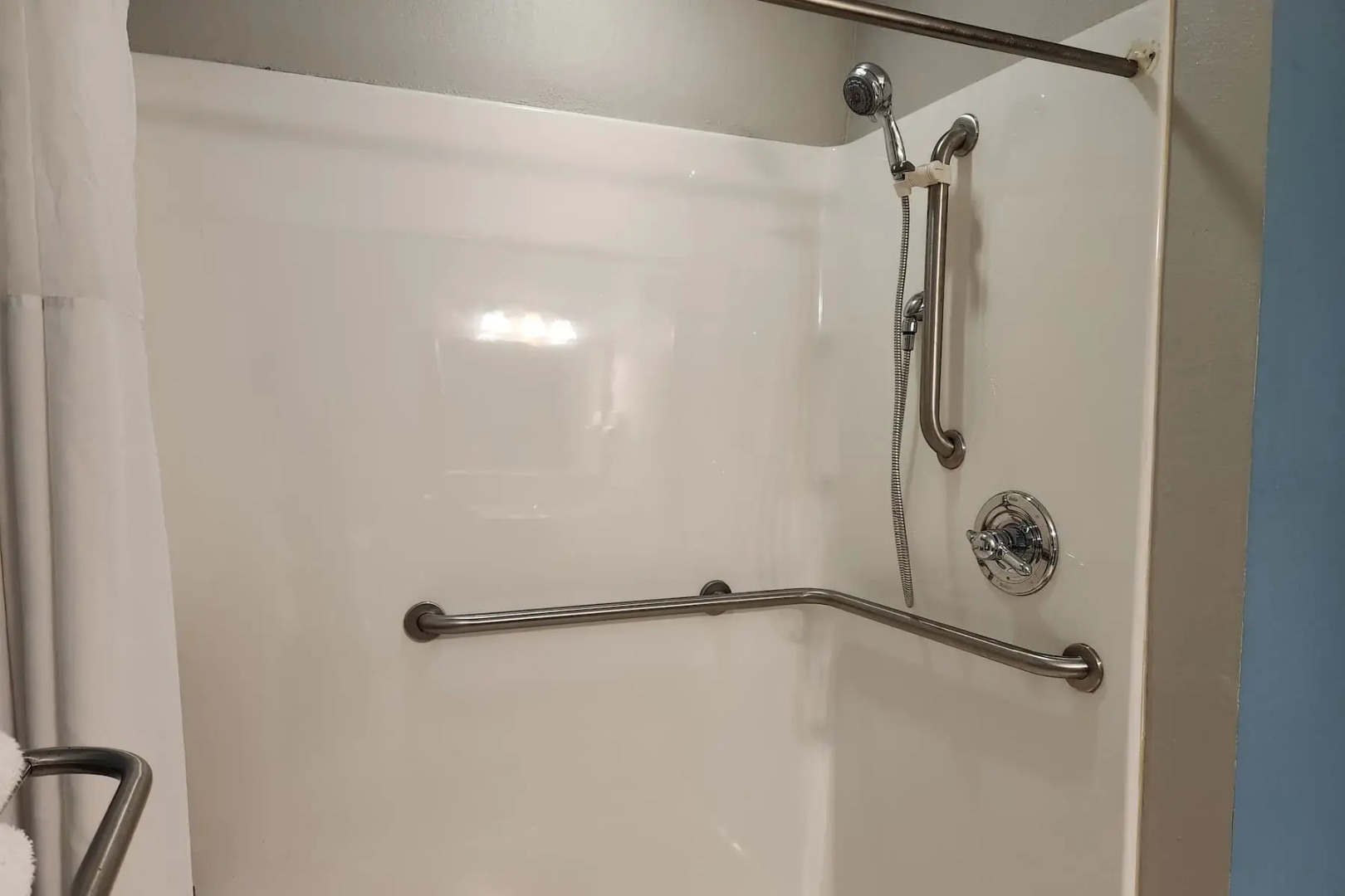 Days Inn & Suites By Wyndham Thibodaux