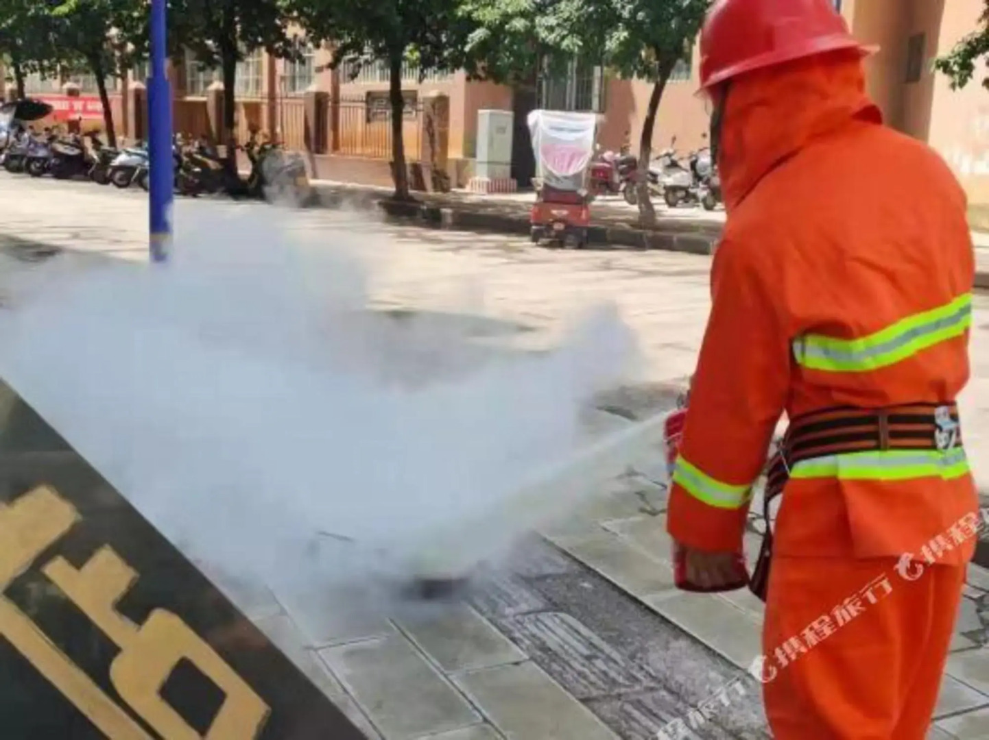 Leading Show Business Hotel