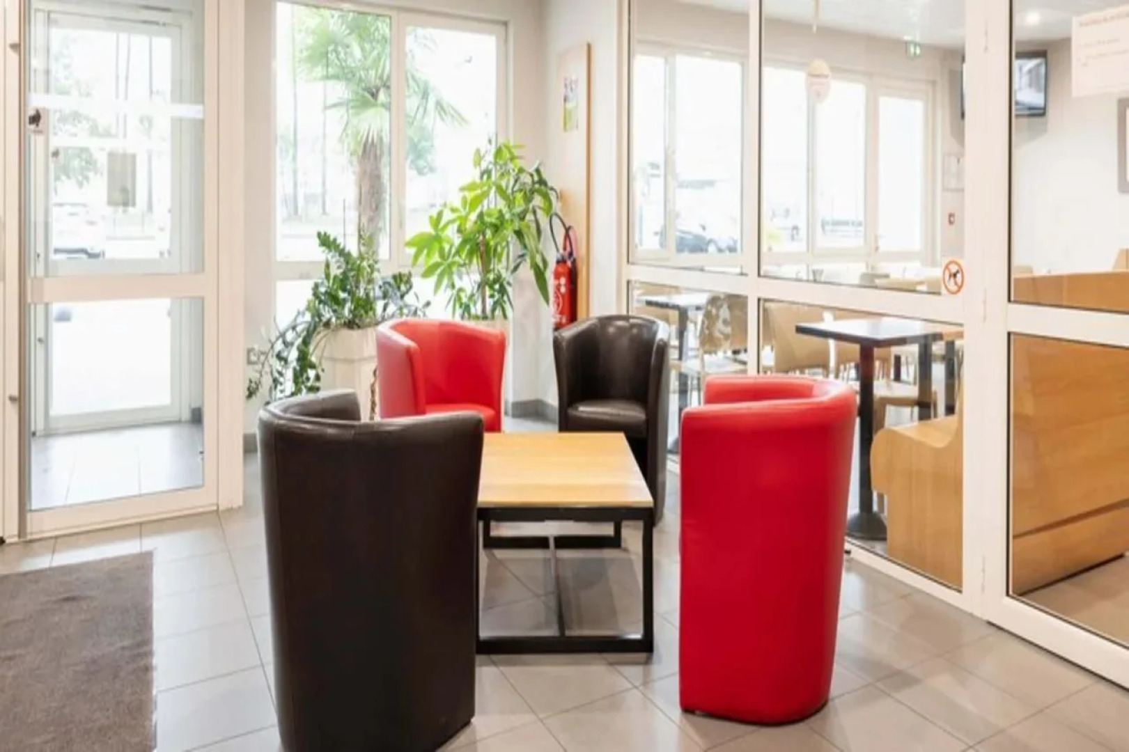 B&B HOTEL Mont De Marsan