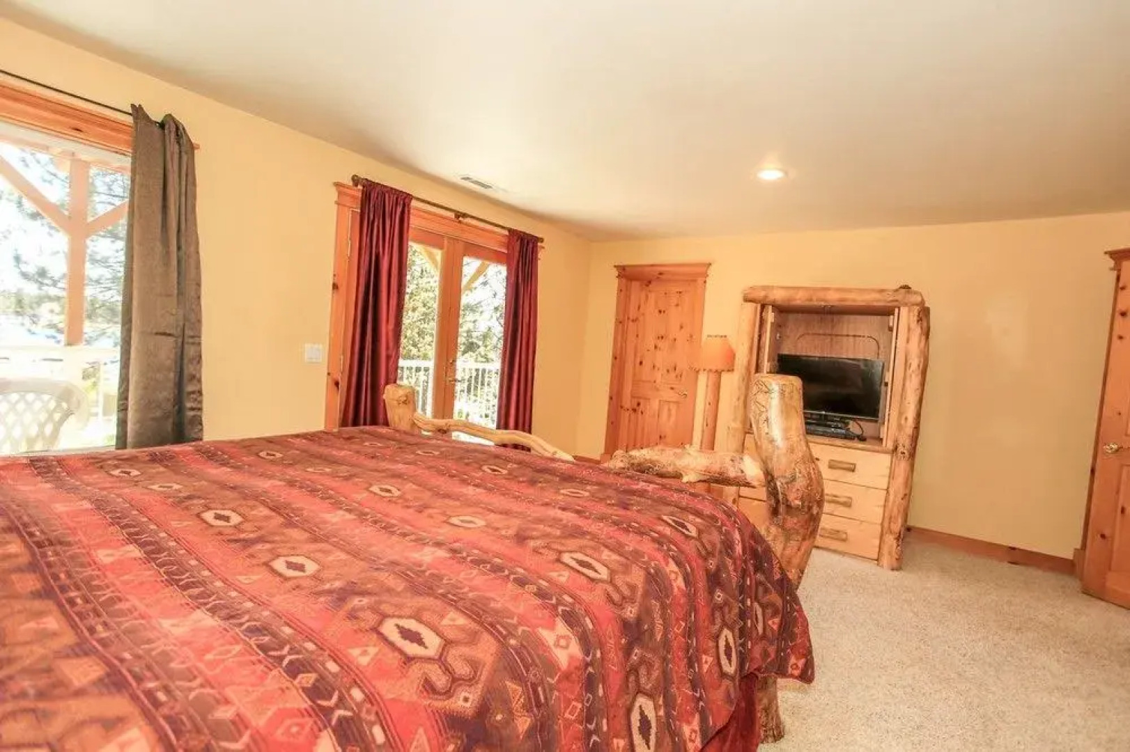 Lakefront Ranch House