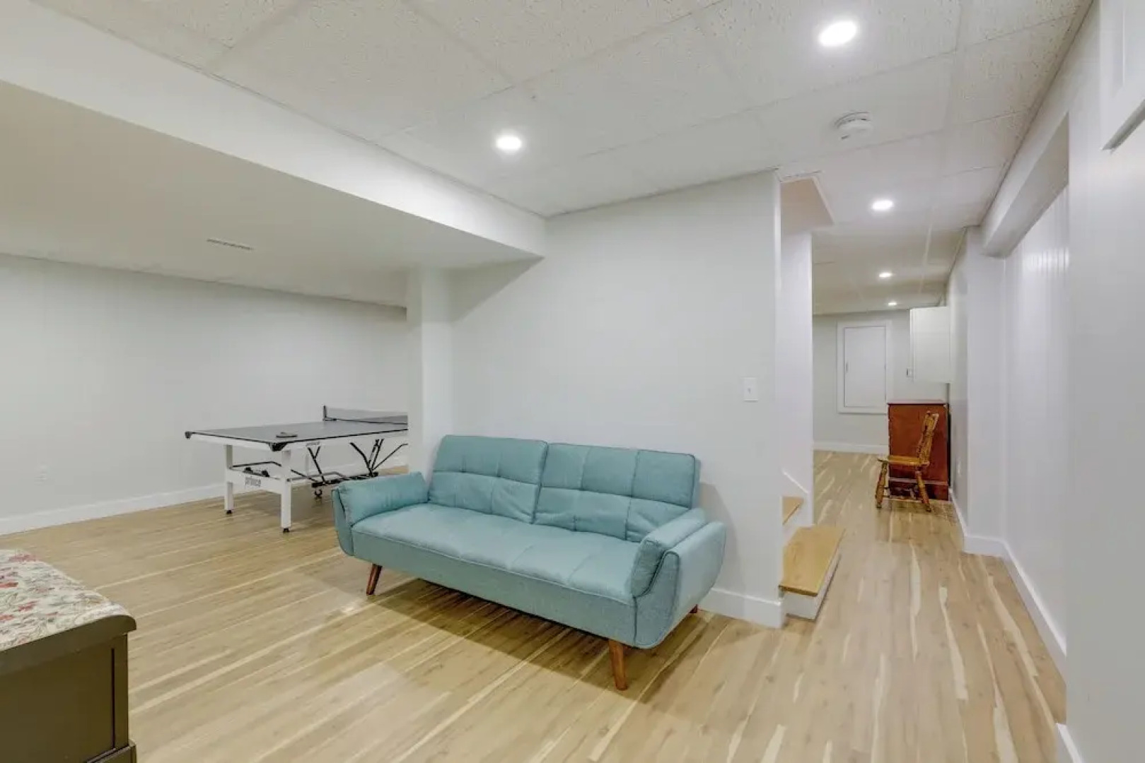 Sun-dappled Retreat - Walk to Wickaboag Lake!