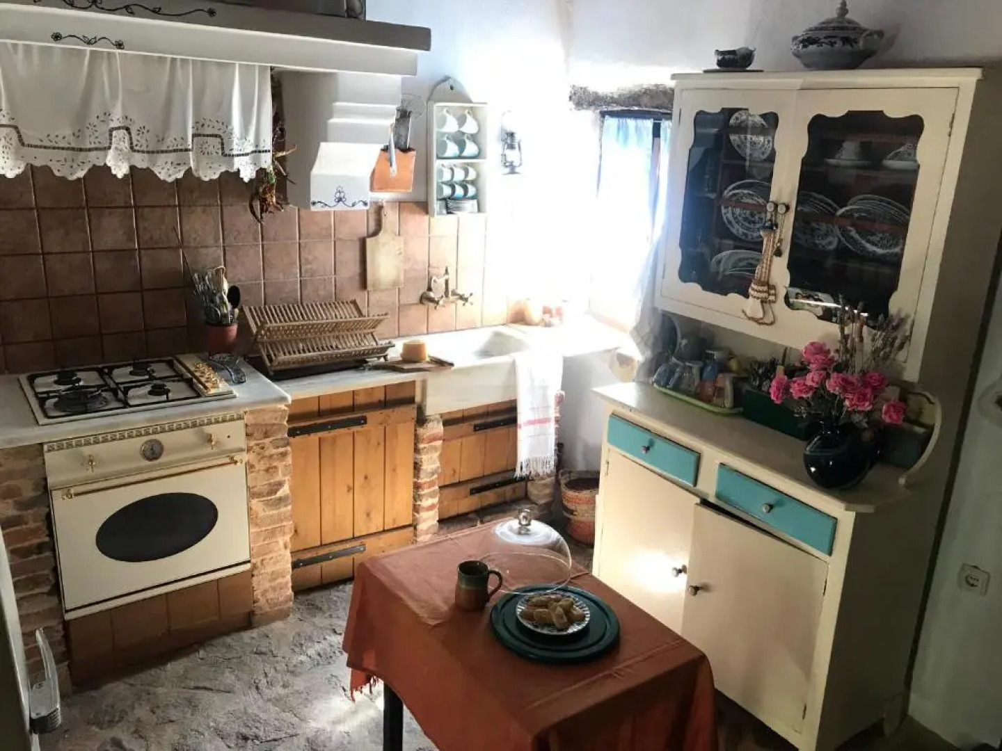 Mylopetra Traditional House