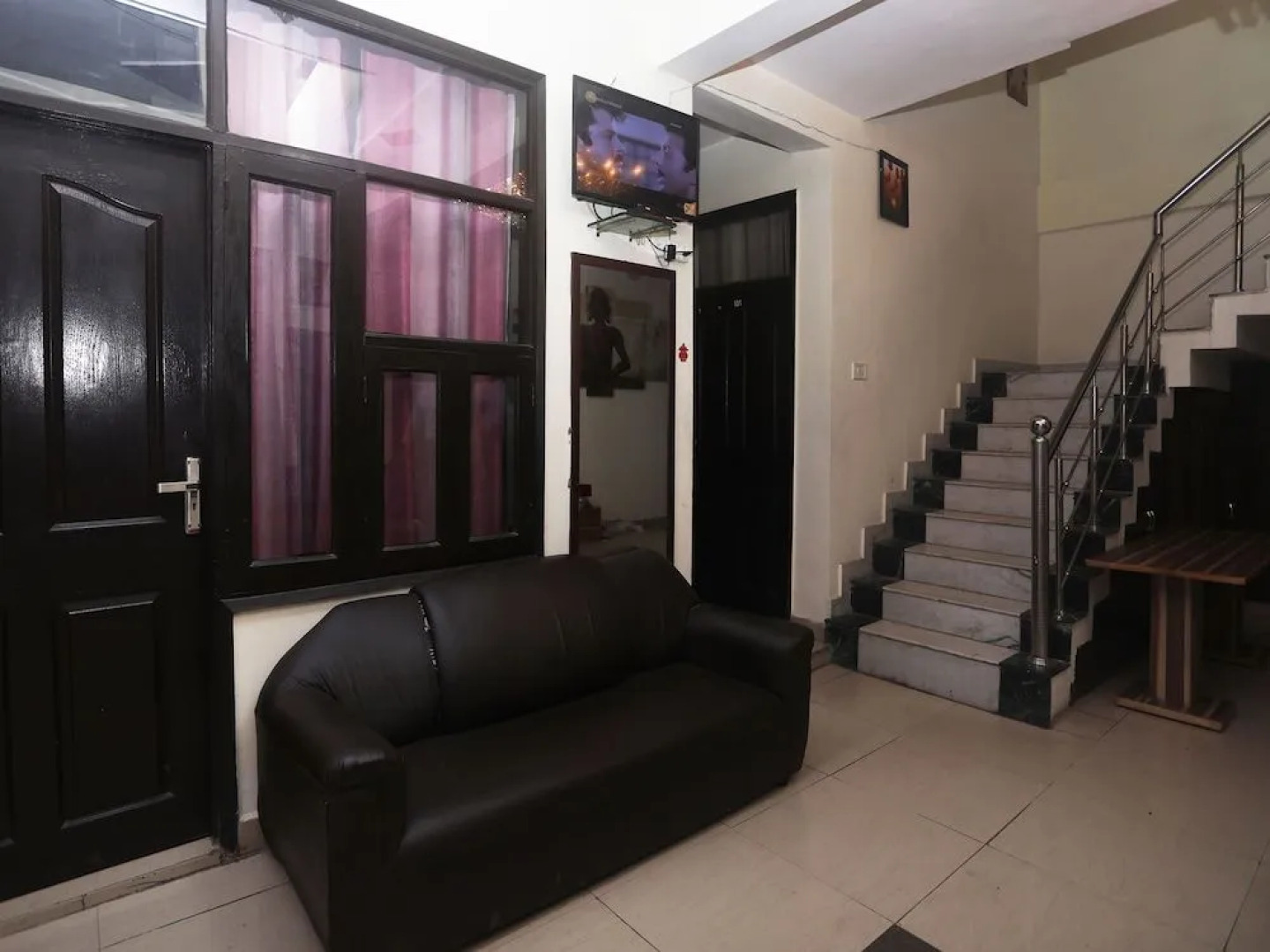 Capital O 19472 Highway Regency