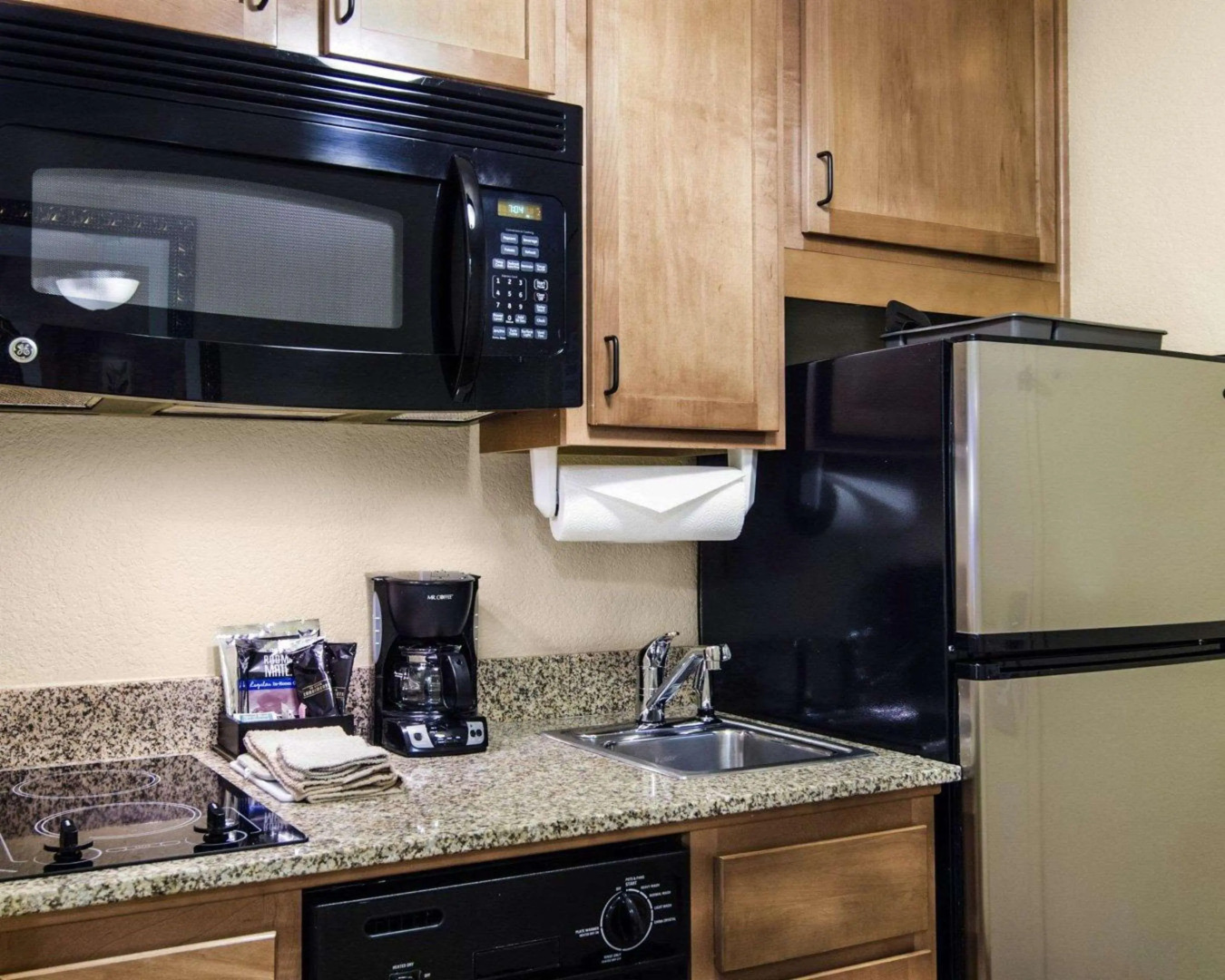 Mainstay Suites Rogers