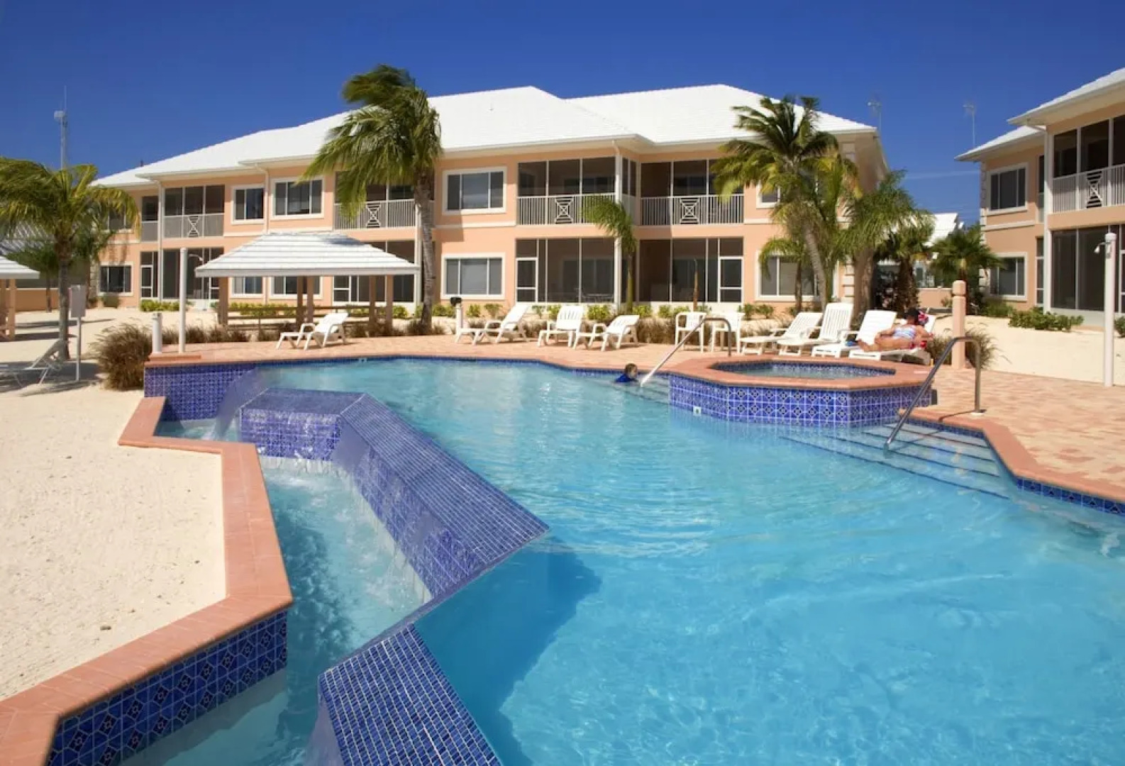 Kaibo Yacht Club by Cayman Villas