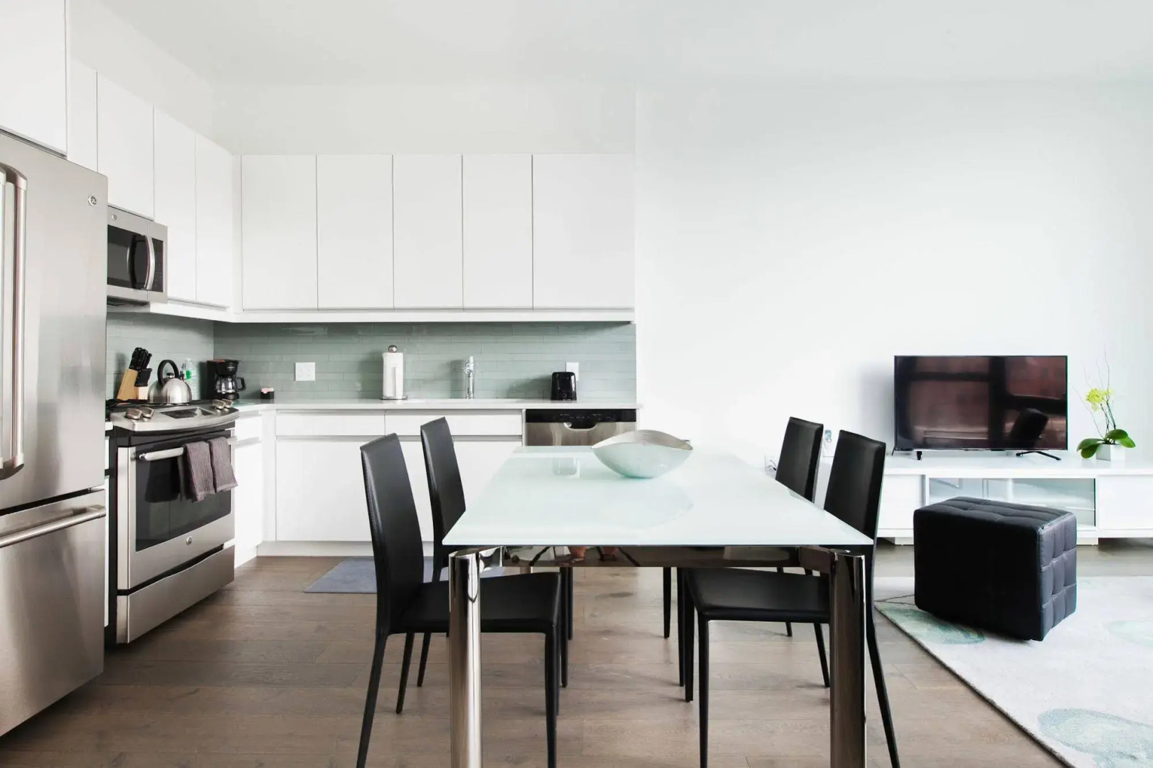 Dharma Home Suites Hoboken at Novia