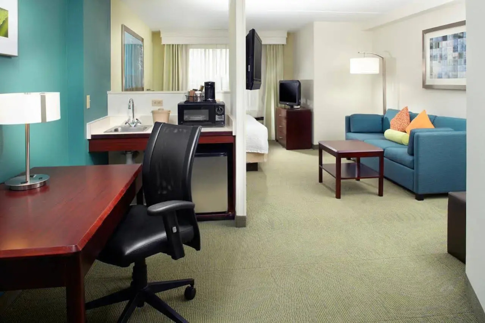 Staybridge Suites Pittsburgh Airport by IHG