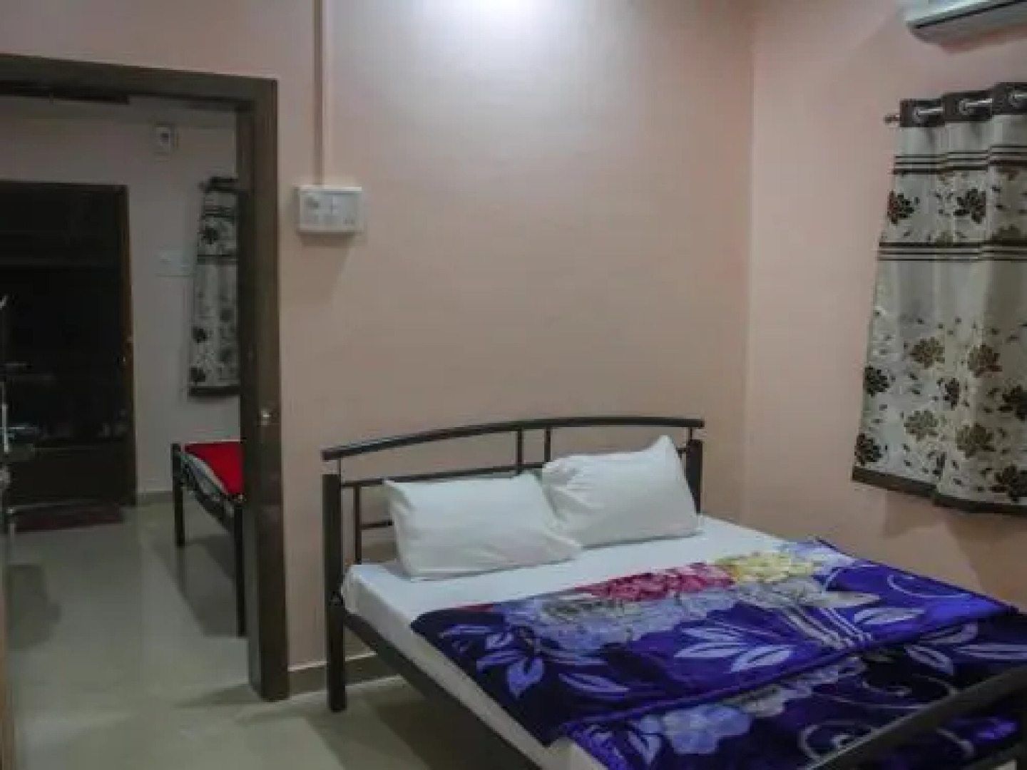 TY Lakeview Cottages