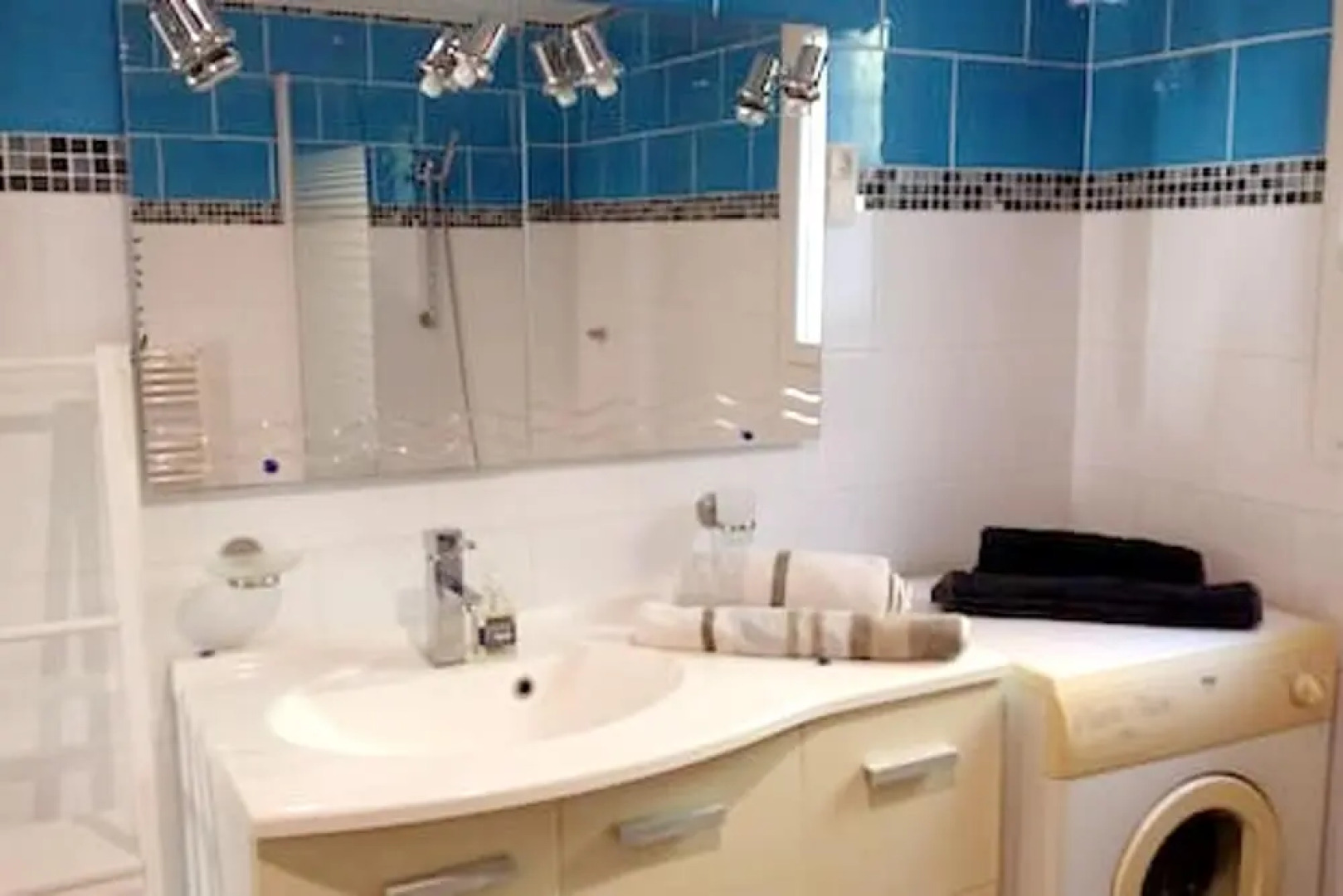 House With 2 Bedrooms in La Cadière-d'azur, With Wonderful sea View, E