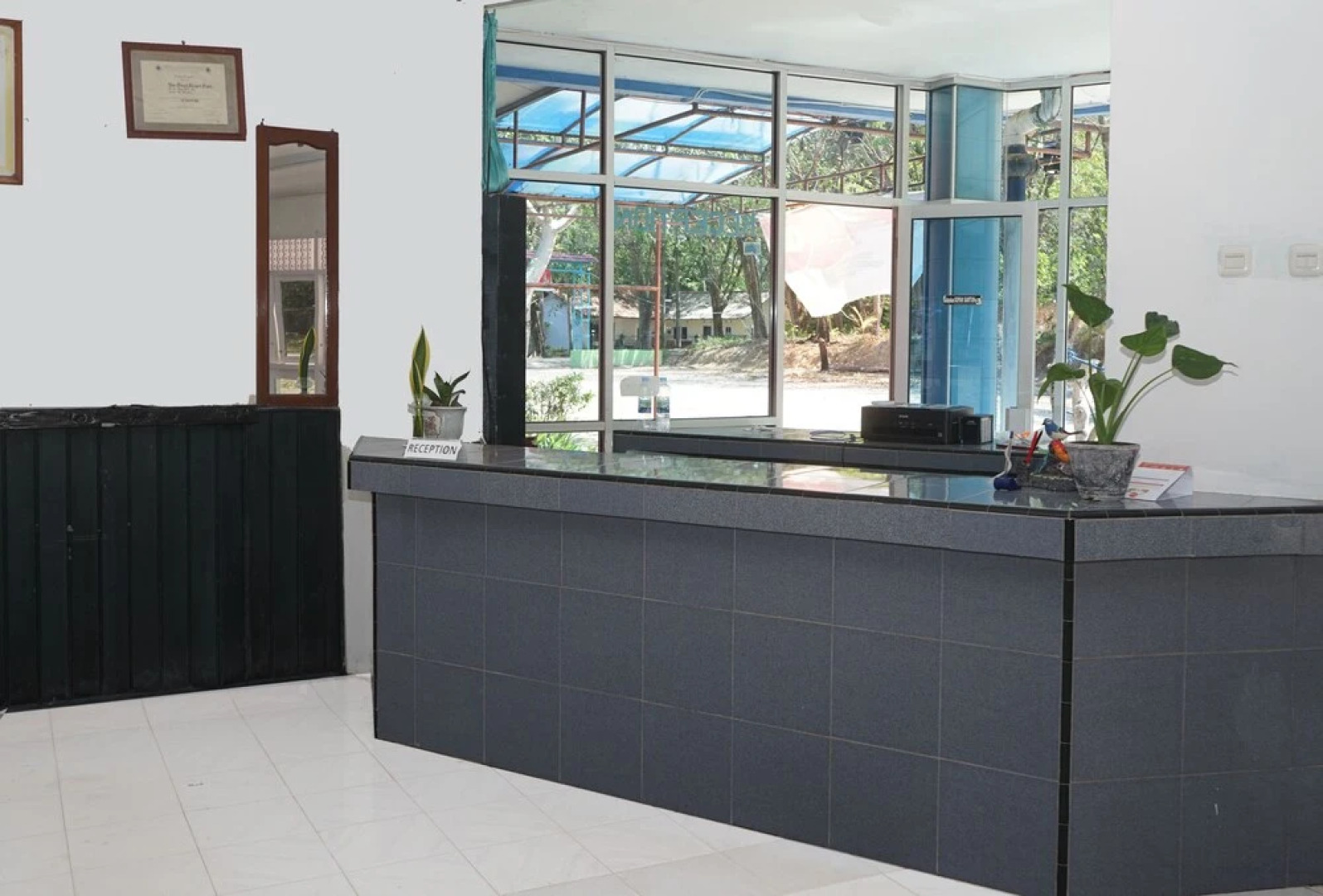 Pelangi Hotel by OYO Rooms