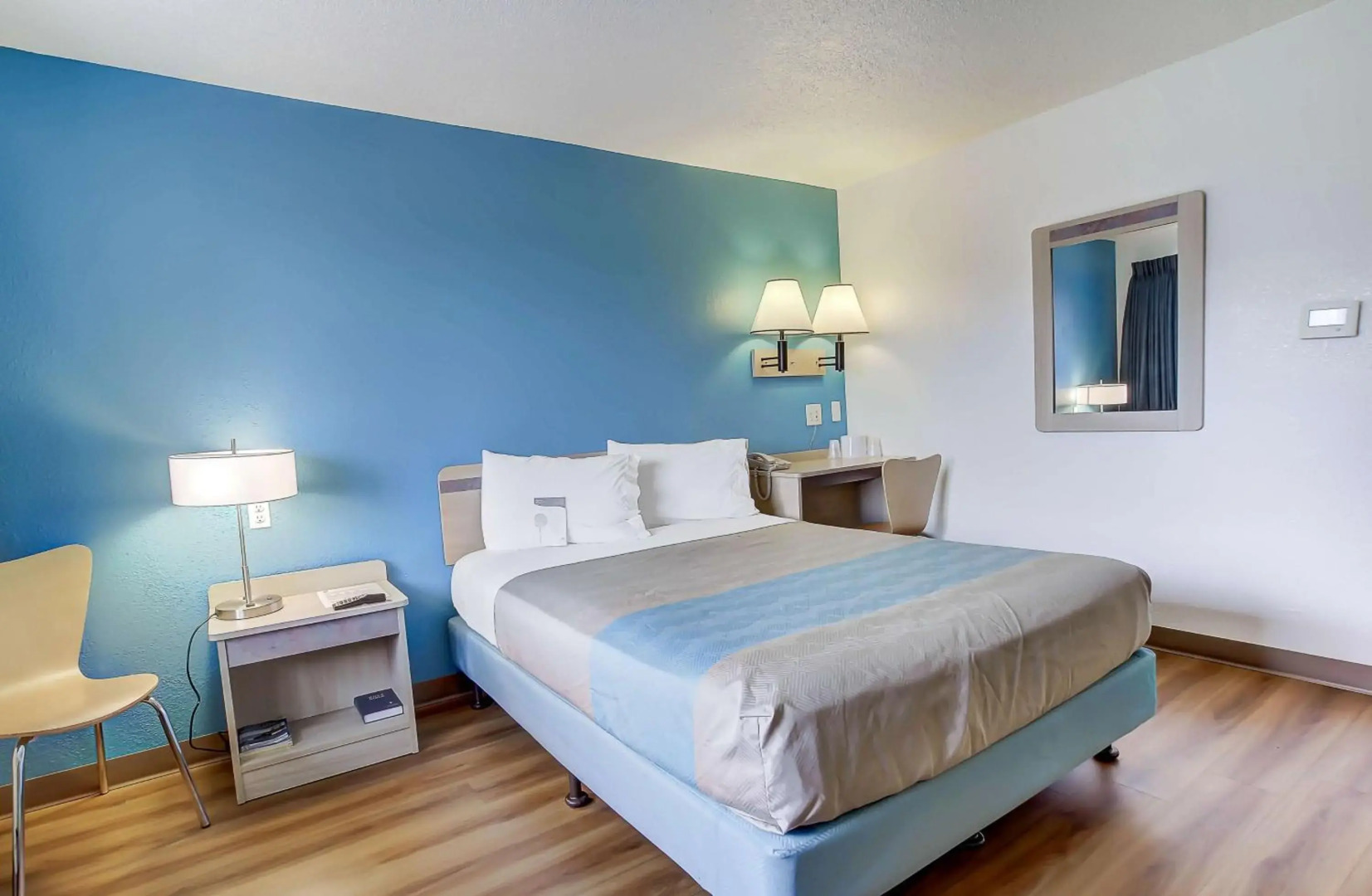 Motel 6 Coos Bay, OR