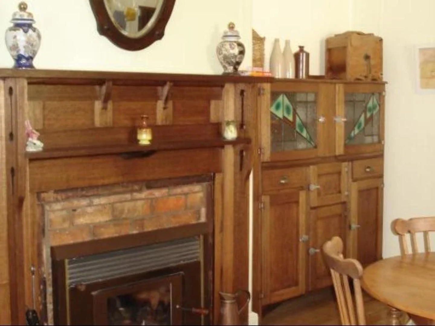 Christopher Hall's Colonial Accommodation