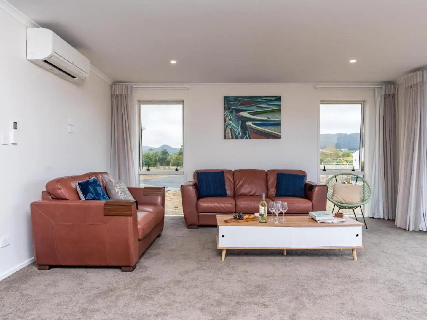 Bach near the Beach - Mangawhai Heads Holiday Home
