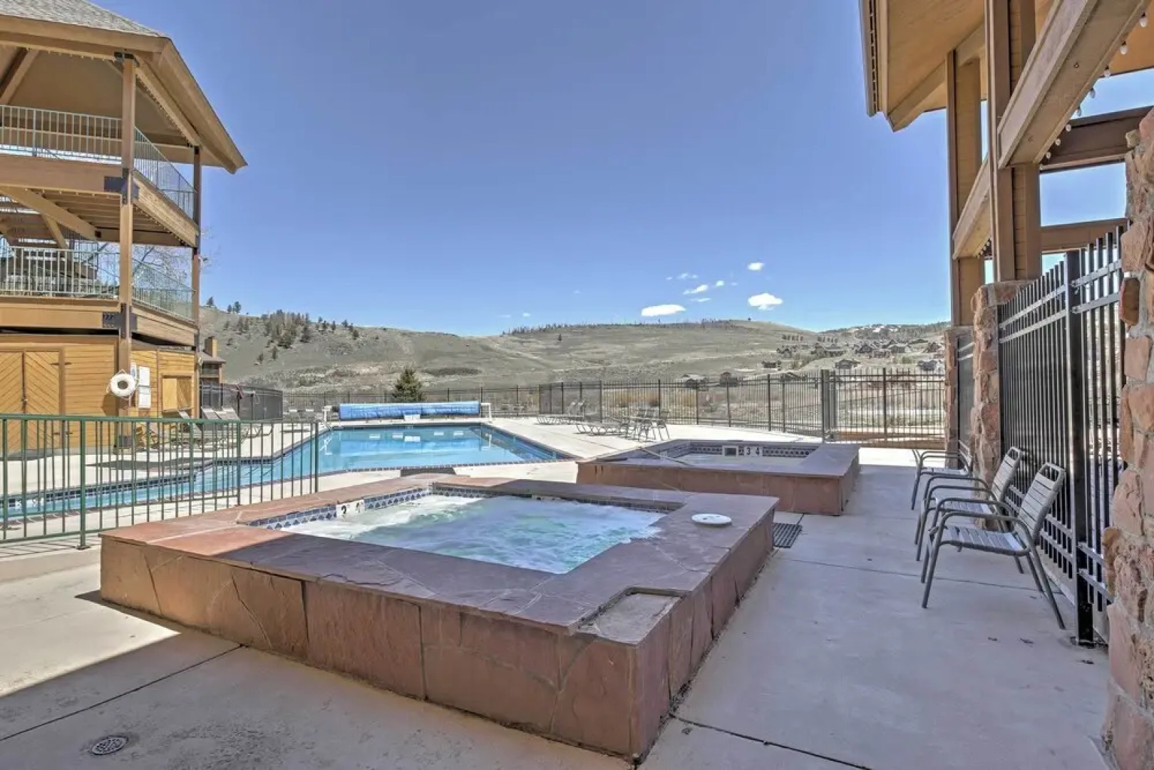 2 Mi to Granby Ranch: Resort Studio w/ Pool Access