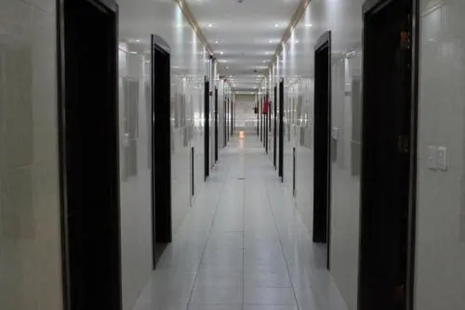 AL Bian Suites Hotel