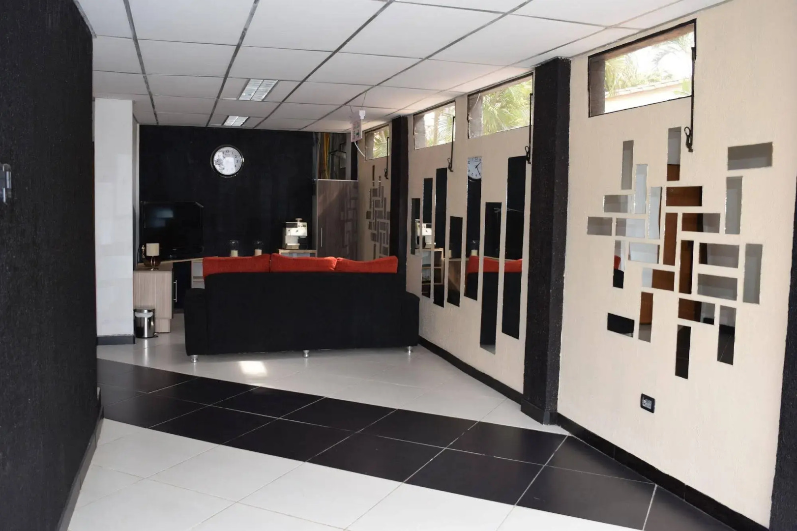 Acosta Ñu Apart Hotel