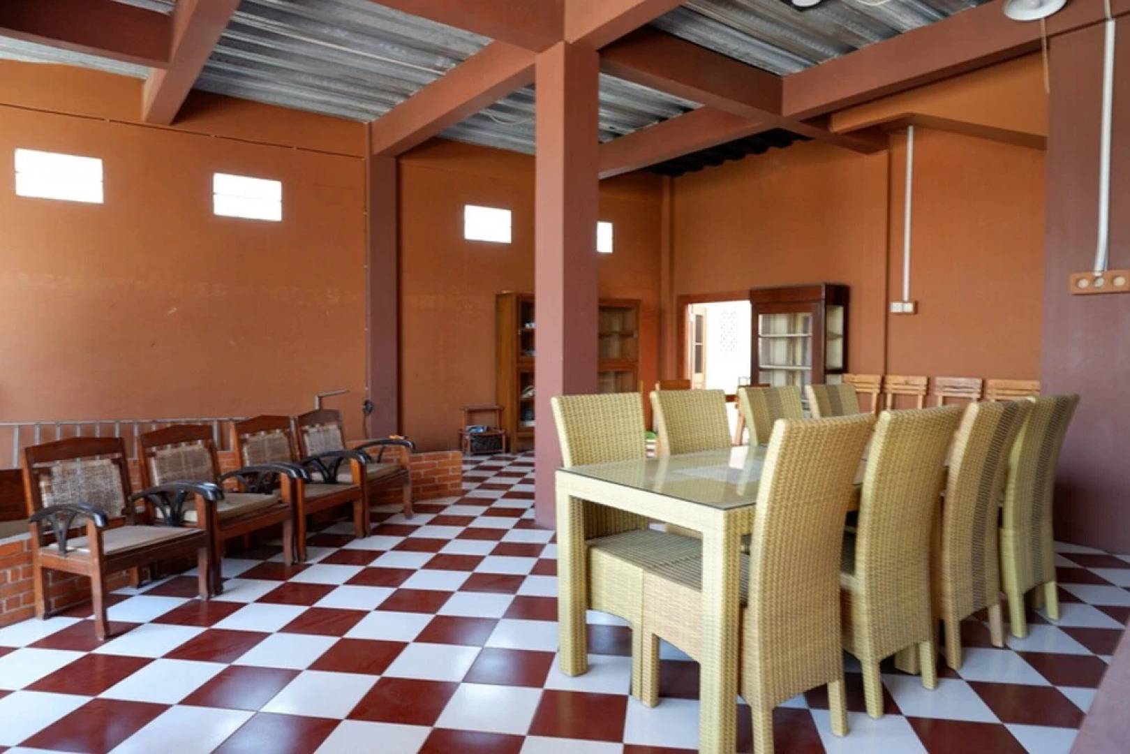 RedDoorz Syariah near Stasiun Pekalongan