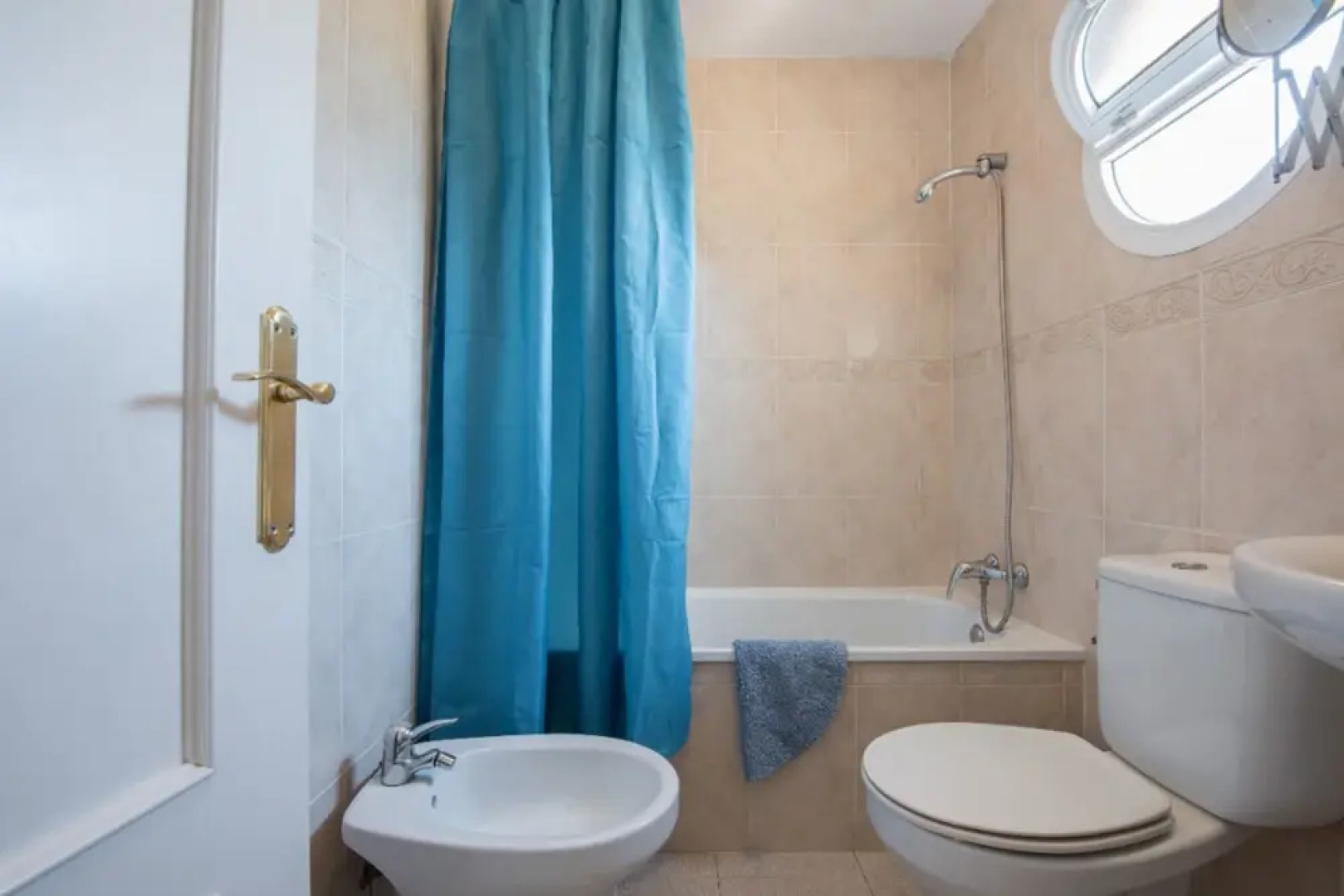 Del Parque Flats Limonero