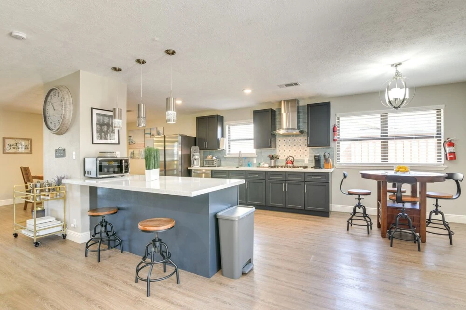 Seabrook Getaway: 5 Mi to Nasa Control Center!