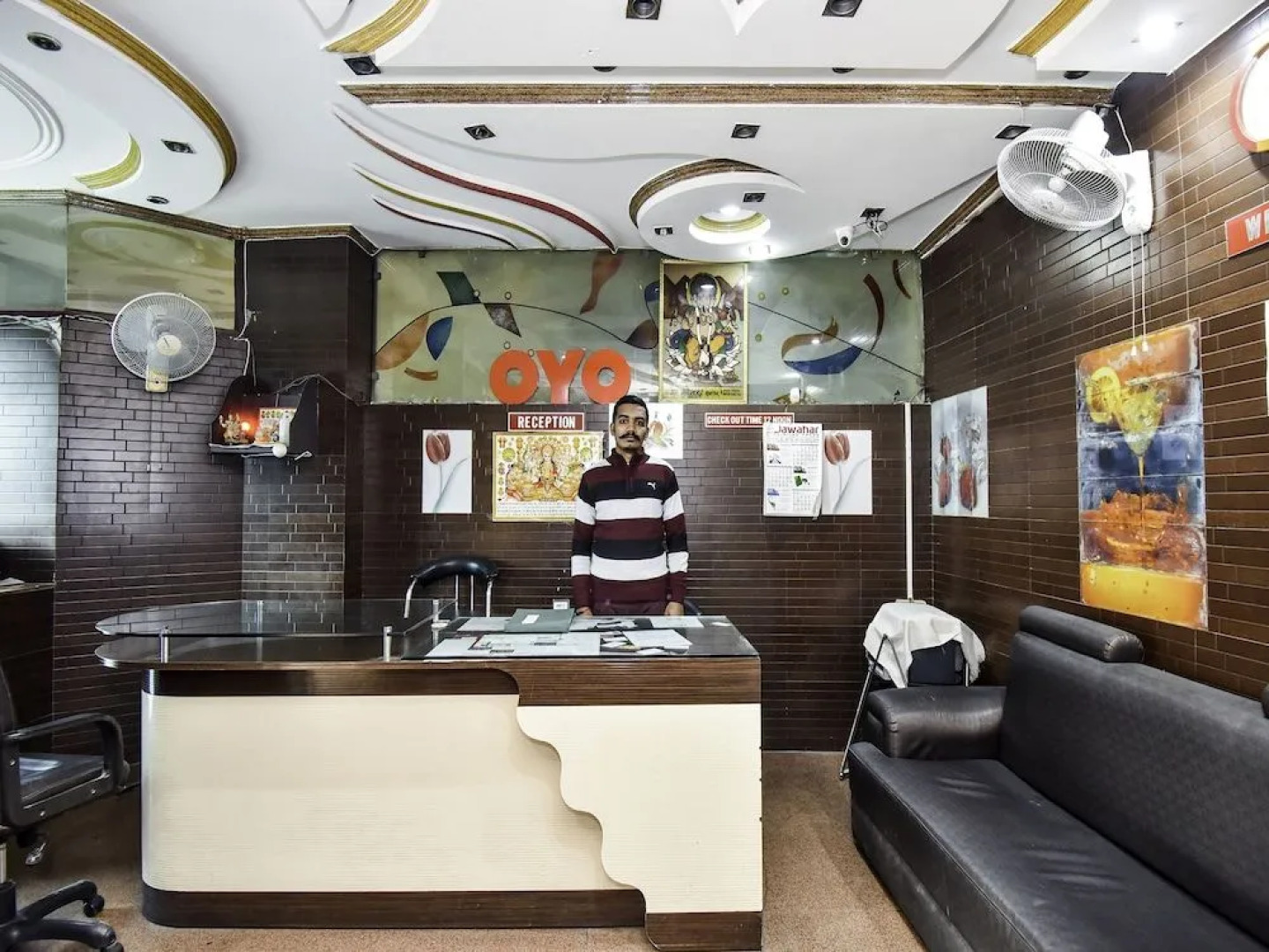 Oyo 22424 Hotel Vice Roy