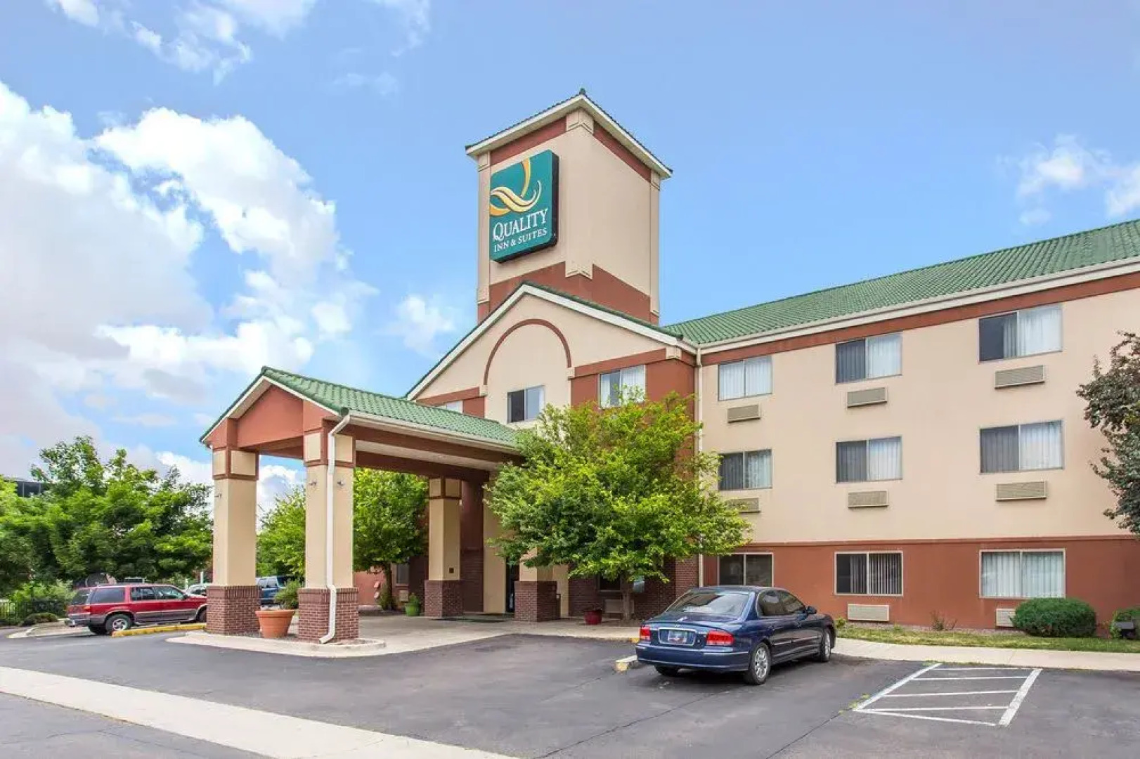 Quality Inn & Suites